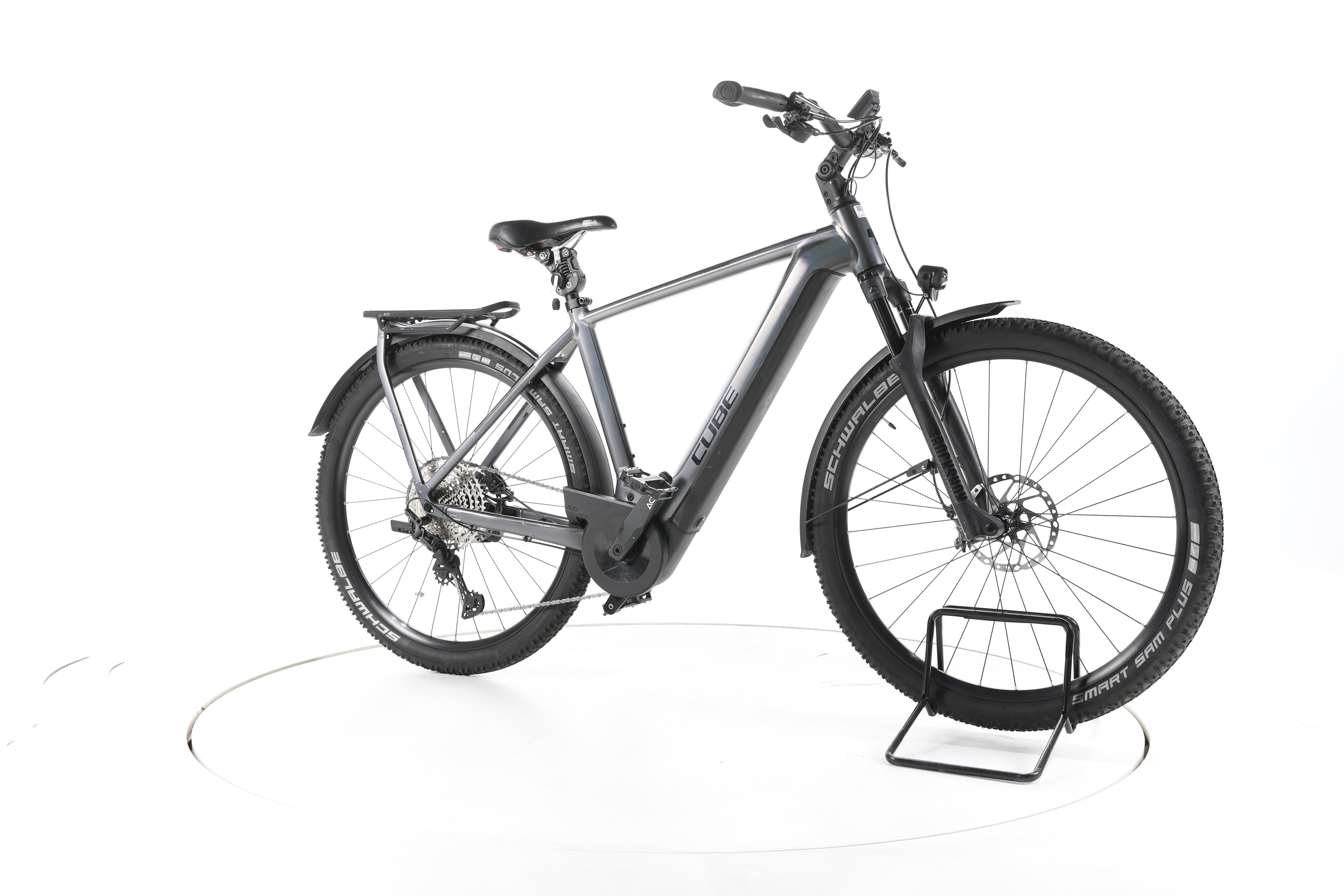 Cube Kathmandu Hybrid SLT Trekking E-Bike 2023 - Image 2