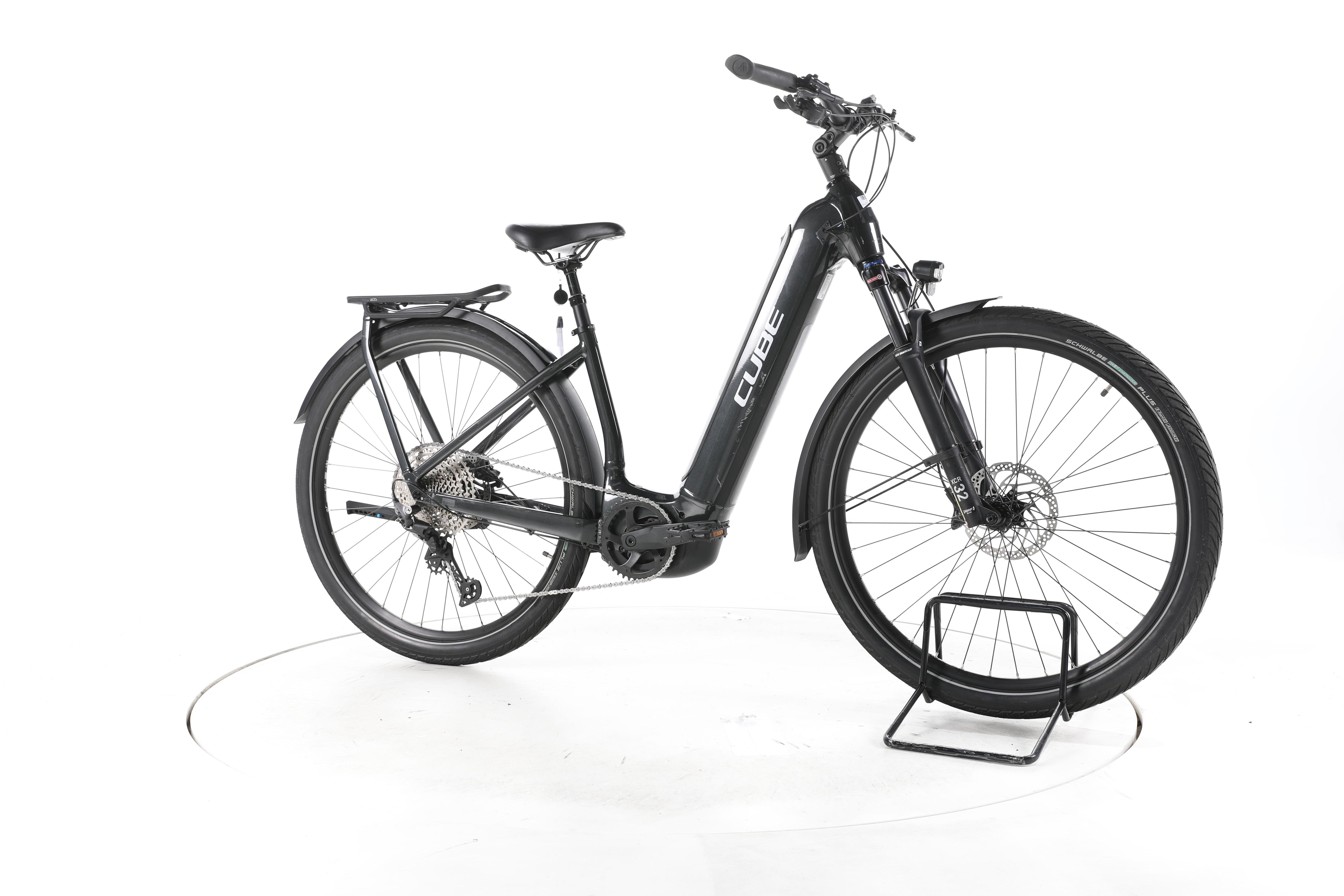 Cube Kathmandu Hybrid EXC Trekking E-Bike Tiefeinsteiger - Image 2