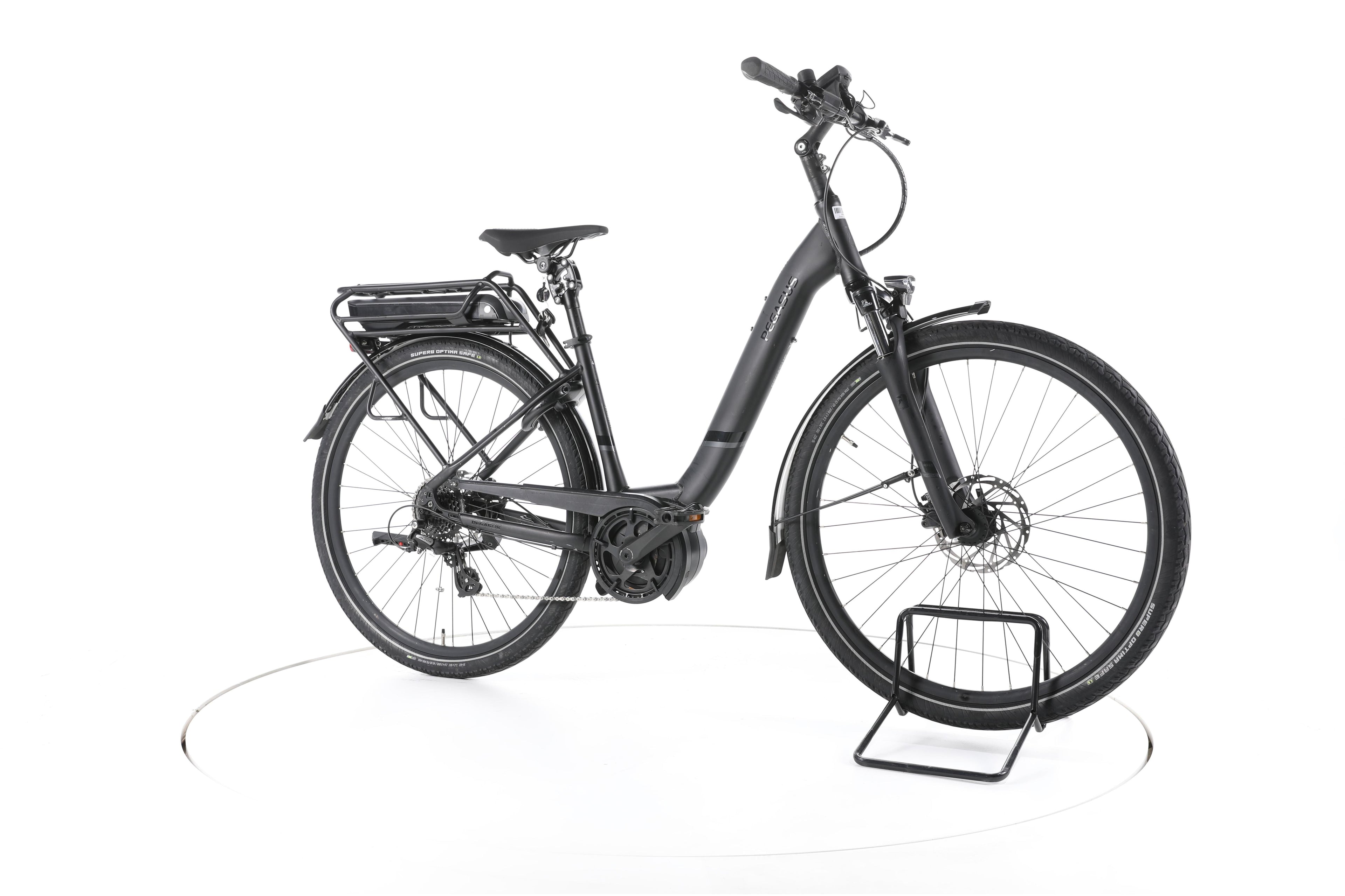 Pegasus Solero E8 Plus Trekking E-Bike Tiefeinsteiger - Image 2