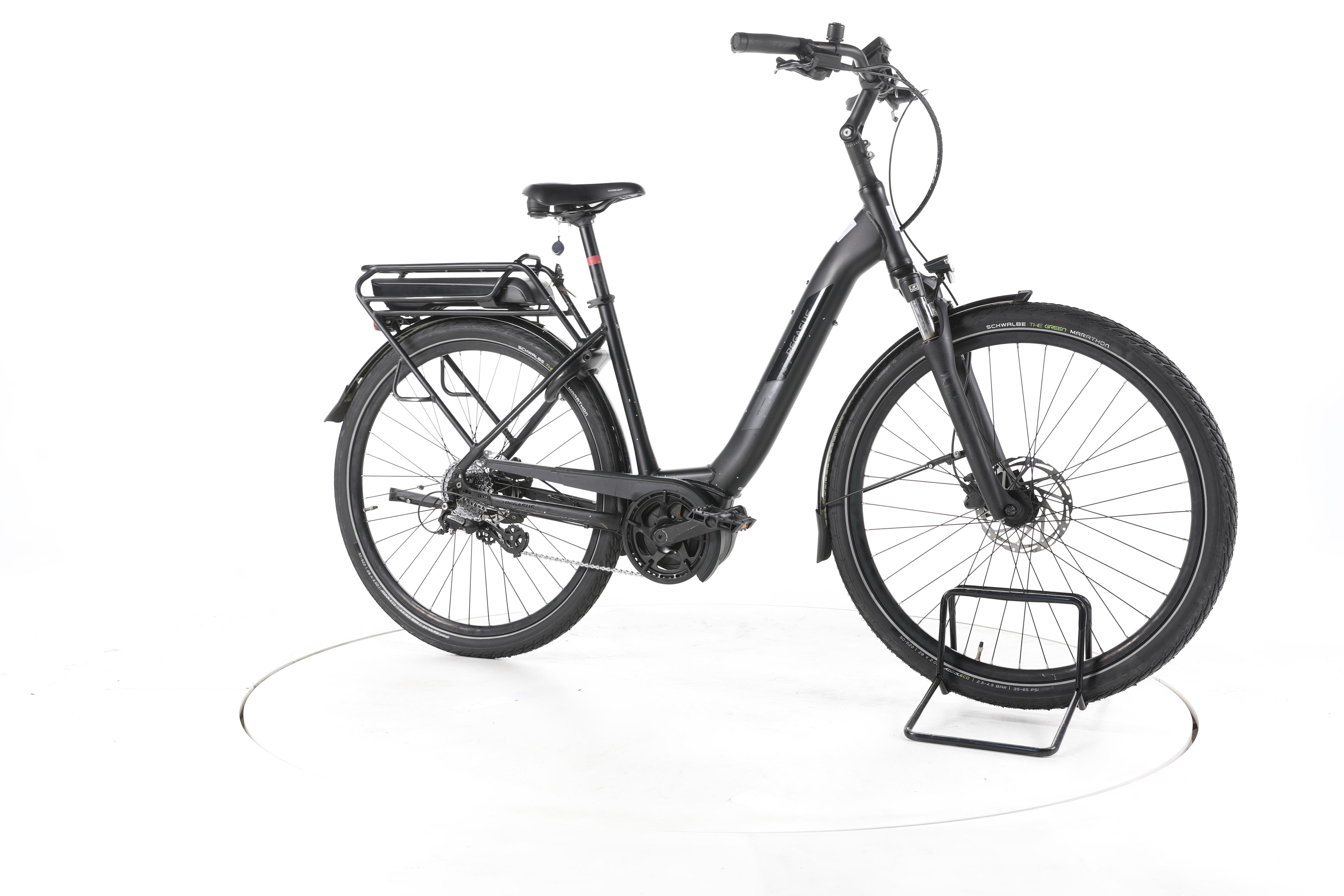Pegasus Solero E8 Plus Trekking E-Bike Tiefeinsteiger - Image 2