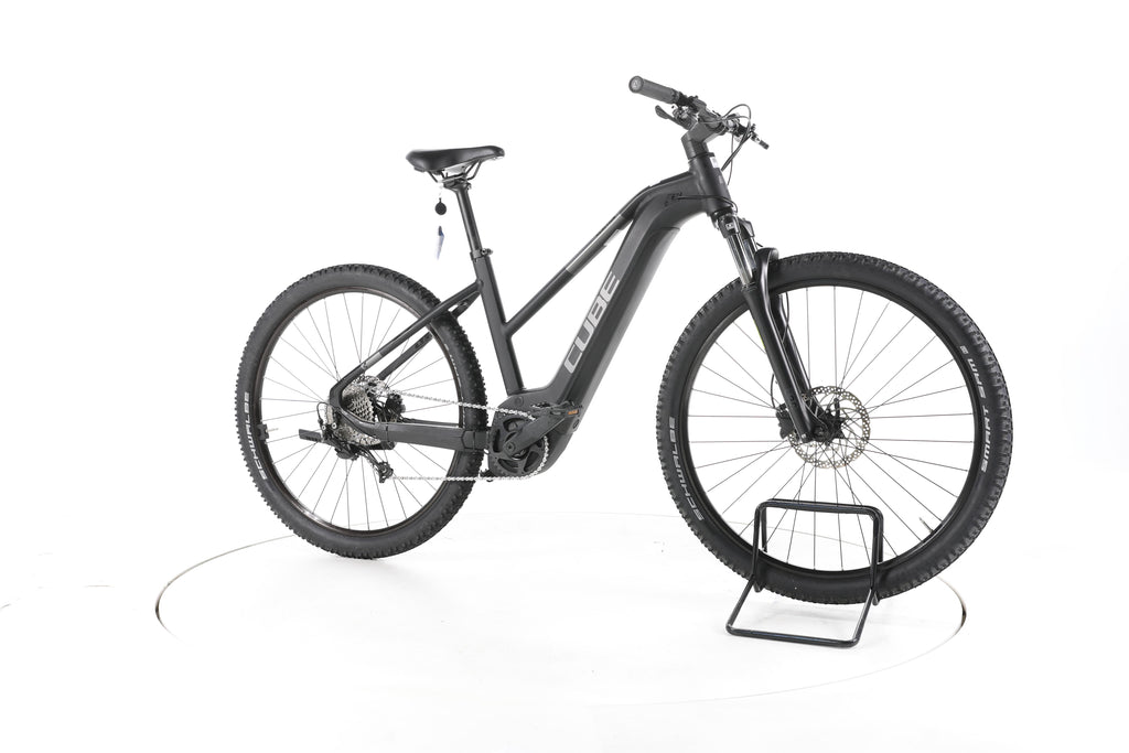 Cube Reaction Hybrid Performance Trekking E-Bike - Image 2