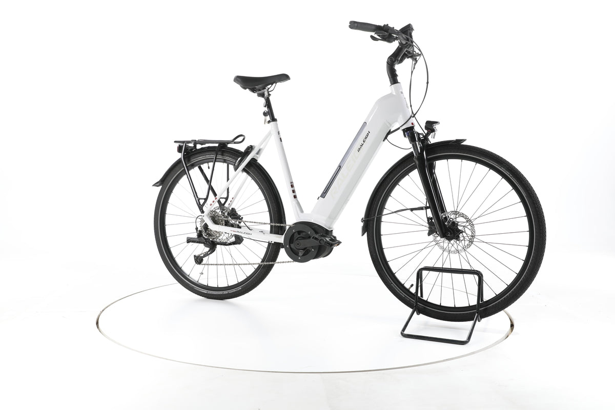 Raleigh Kent 9 Trekking E-Bike Tiefeinsteiger - Image 2