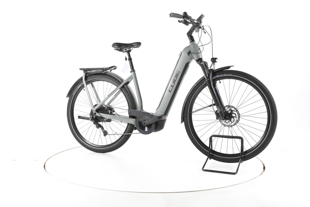 Cube Kathmandu Hybrid ONE Trekking E-Bike Tiefeinsteiger - Image 2