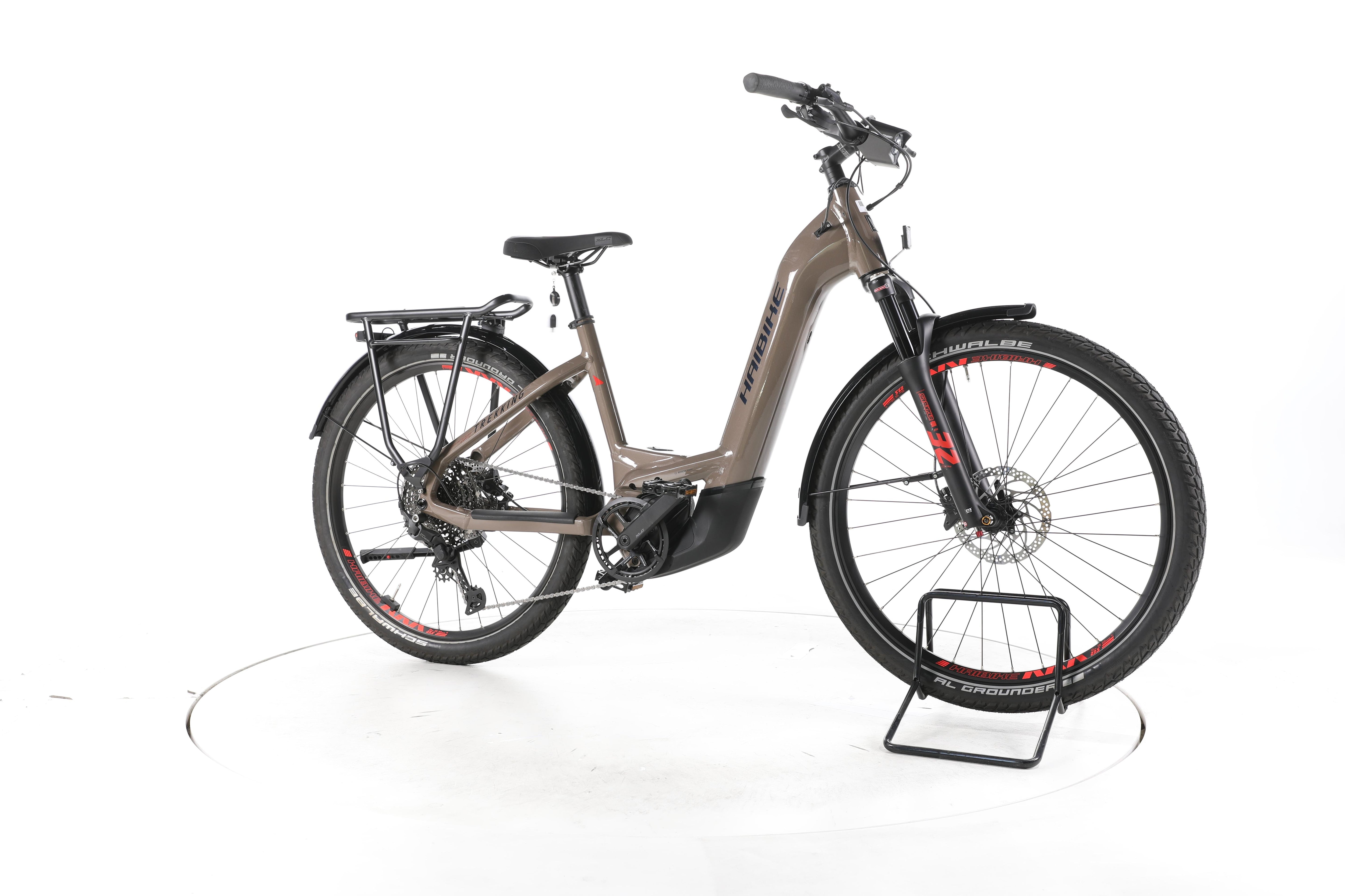 Haibike Trekking 8 Trekking E-Bike Tiefeinsteiger 2024 - Image 2