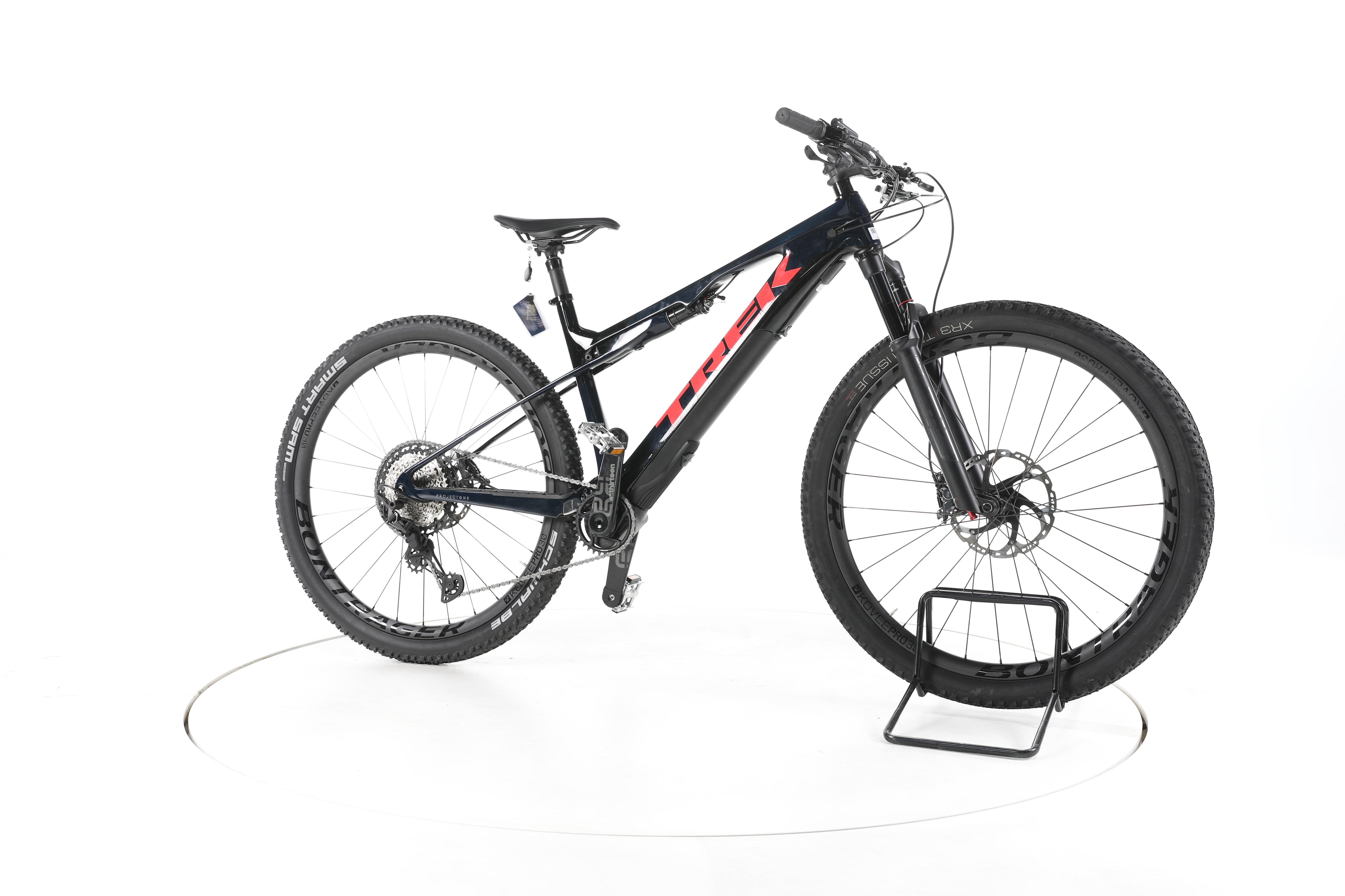 Trek E-Caliber 9.8 XT E-Bike Fully Carbon - Image 2