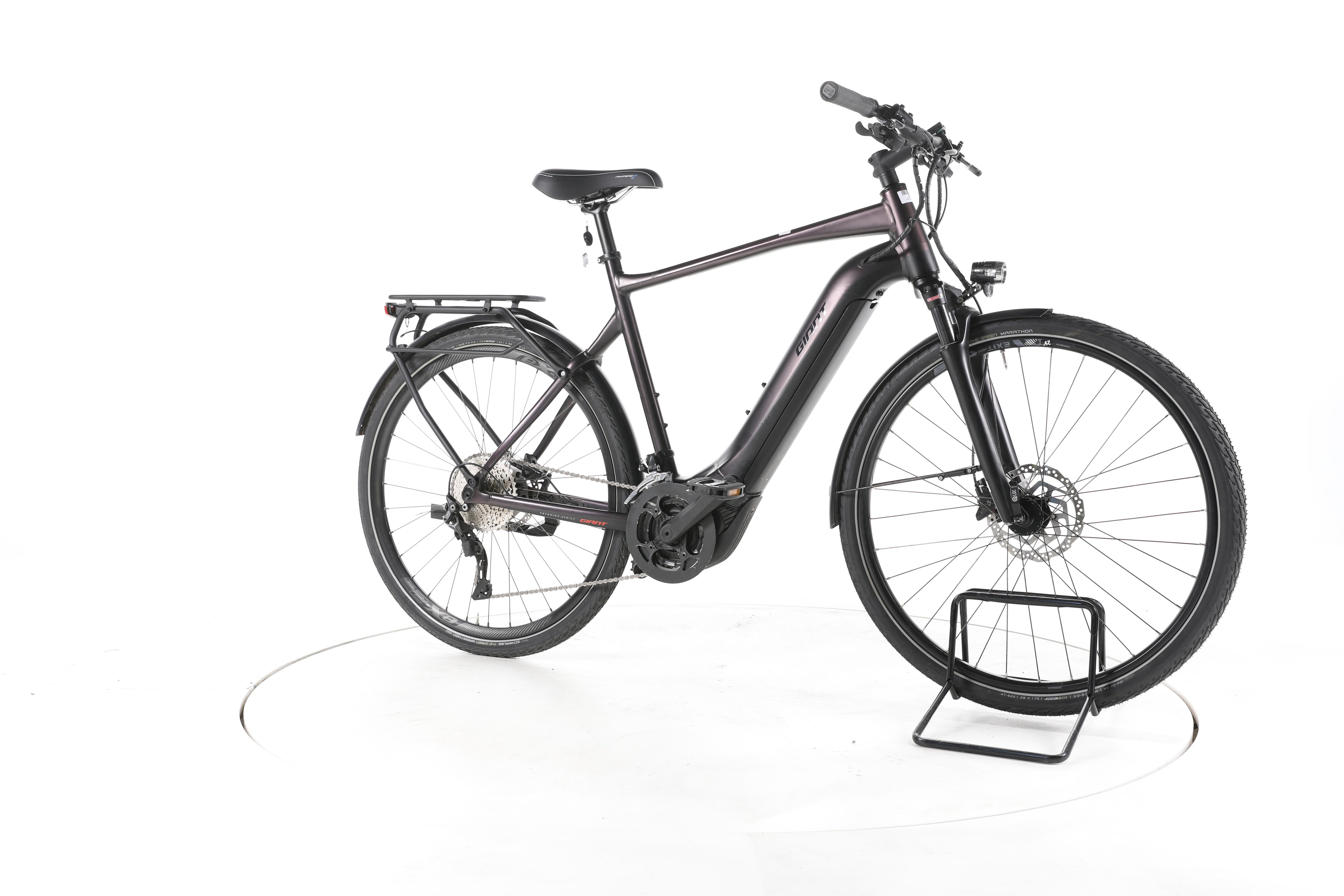 Giant Explore E+ Pro 1 Trekking E-Bike - Image 2
