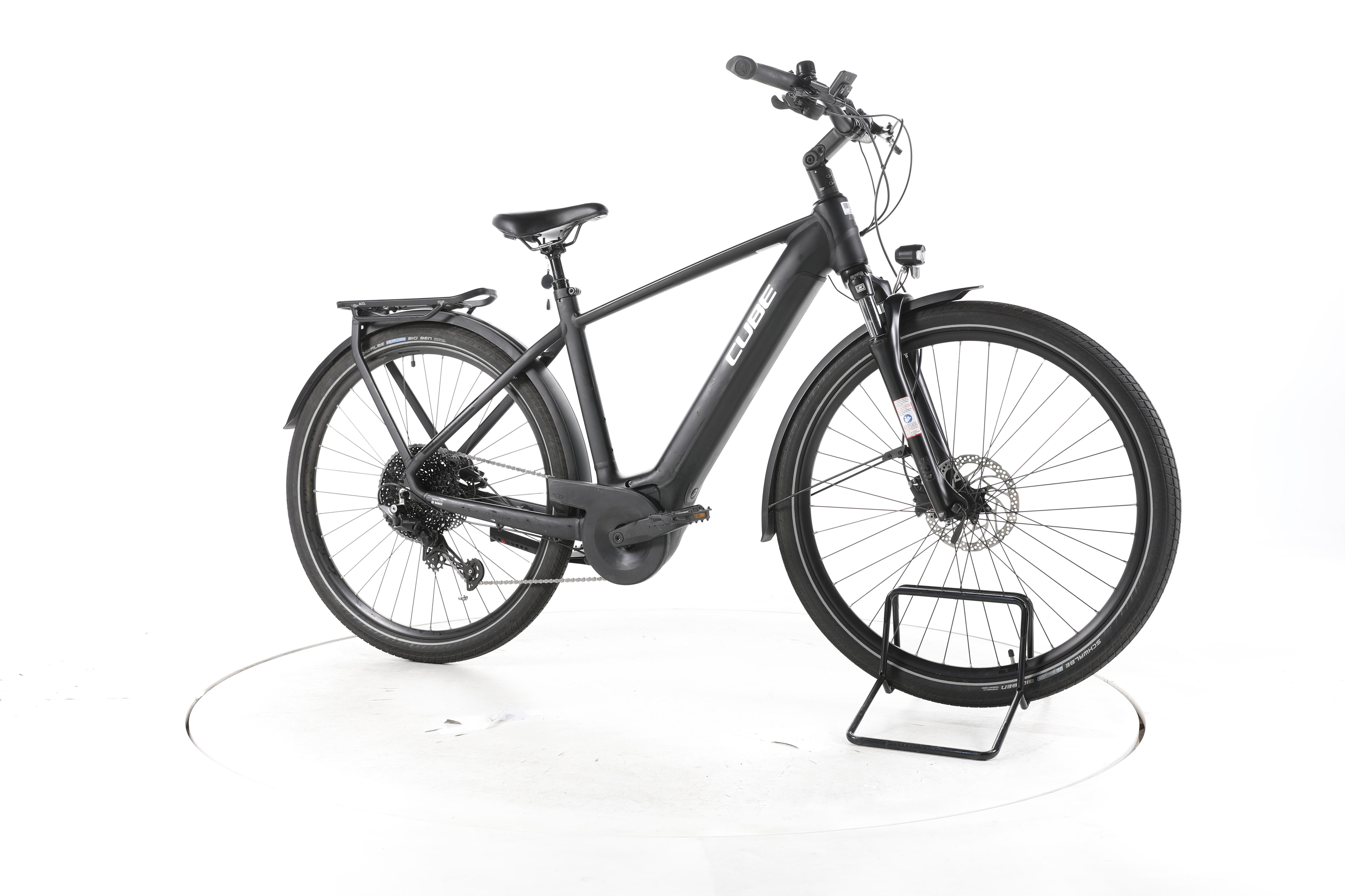 Cube Touring Hybrid Pro Trekking E-Bike - Image 2