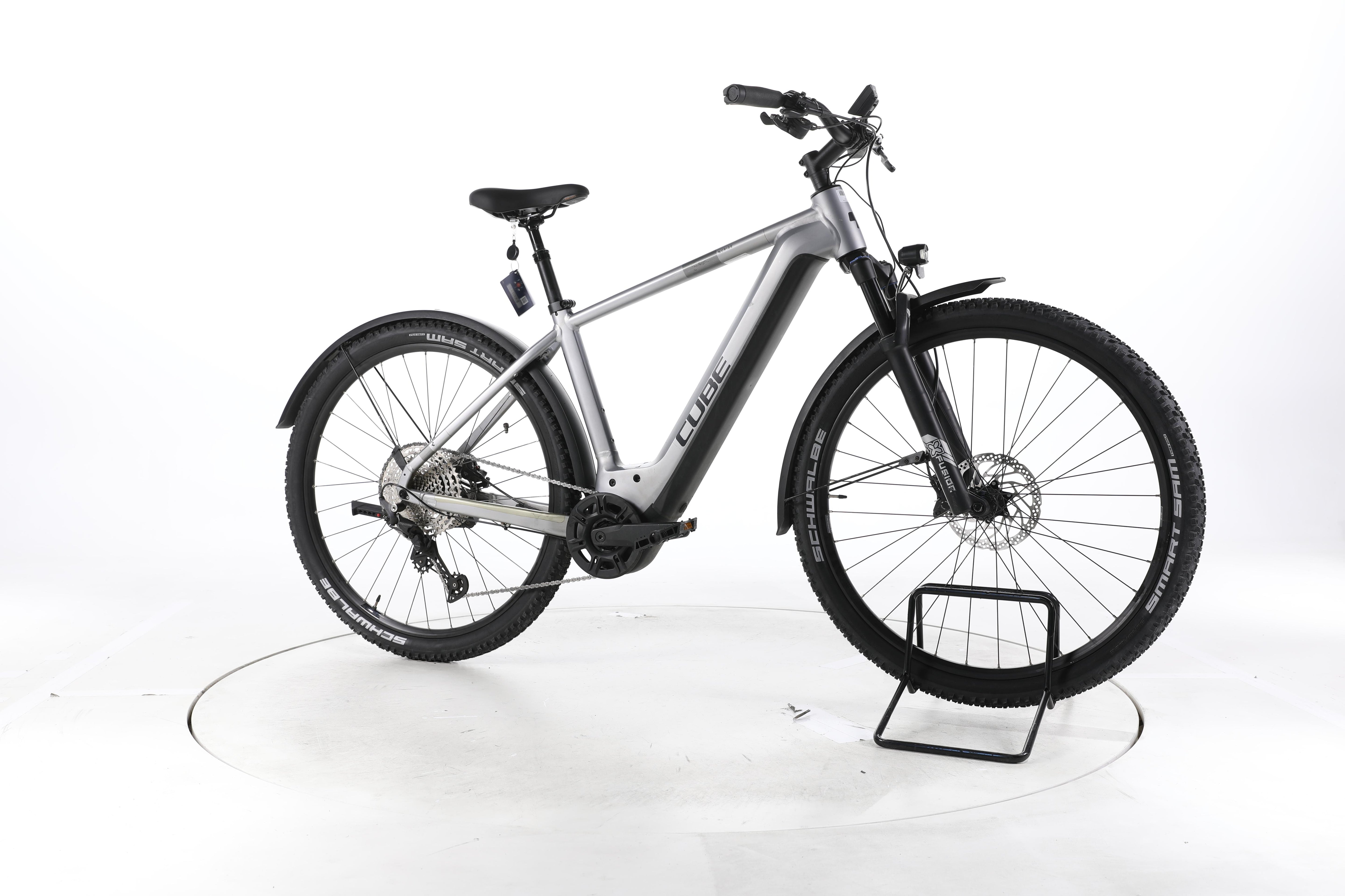 Cube Nuride Hybrid EXC 750 Trekking E-Bike - Image 2