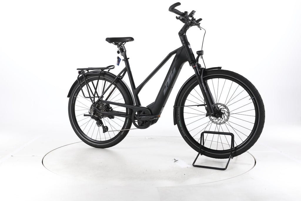 KTM Macina Style 730 Trekking E-Bike 2024 - Image 2