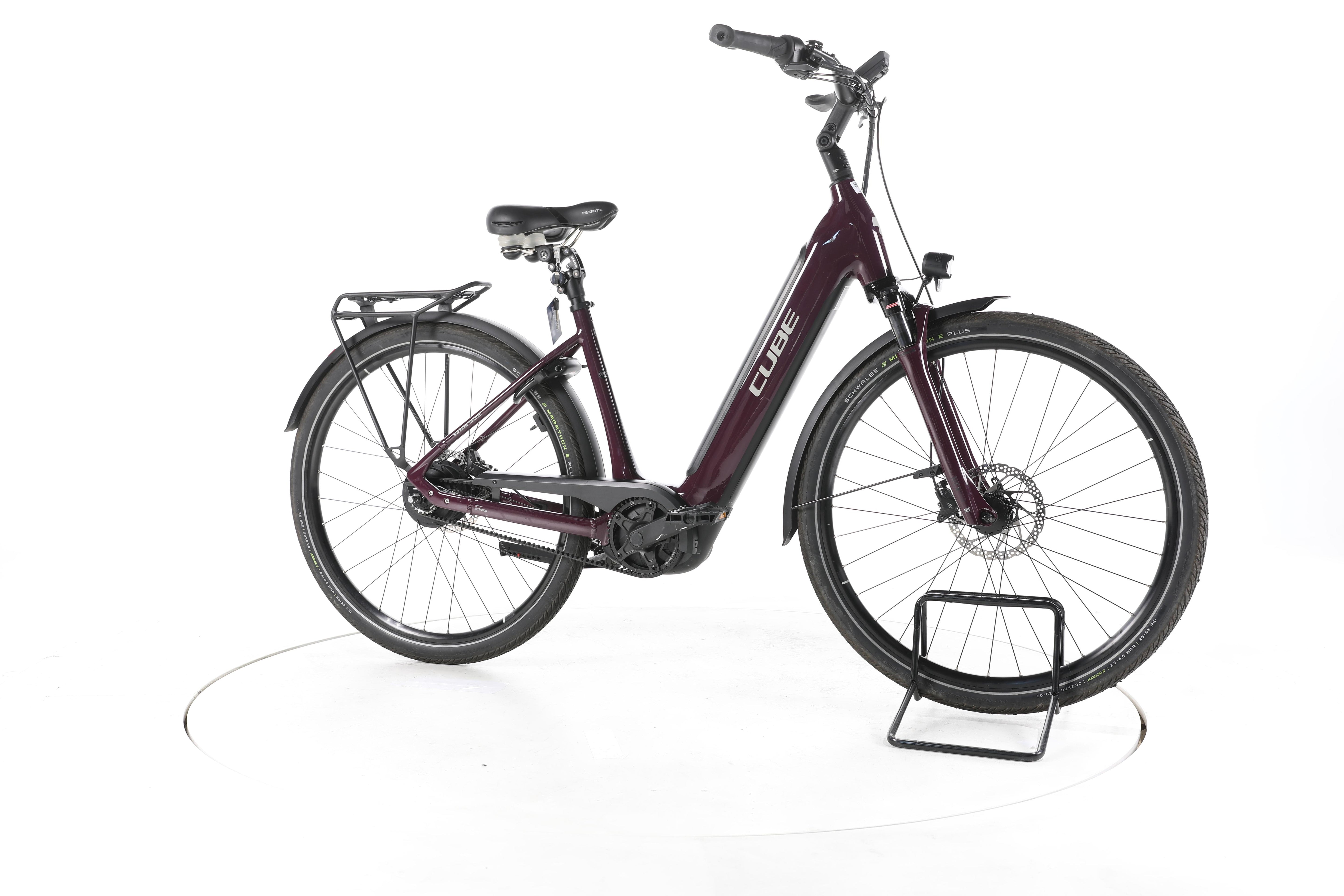 Cube SUPREME HYBRID DELUXE PRO Trekking E-Bike Tiefeinsteiger 2025 - Image 2