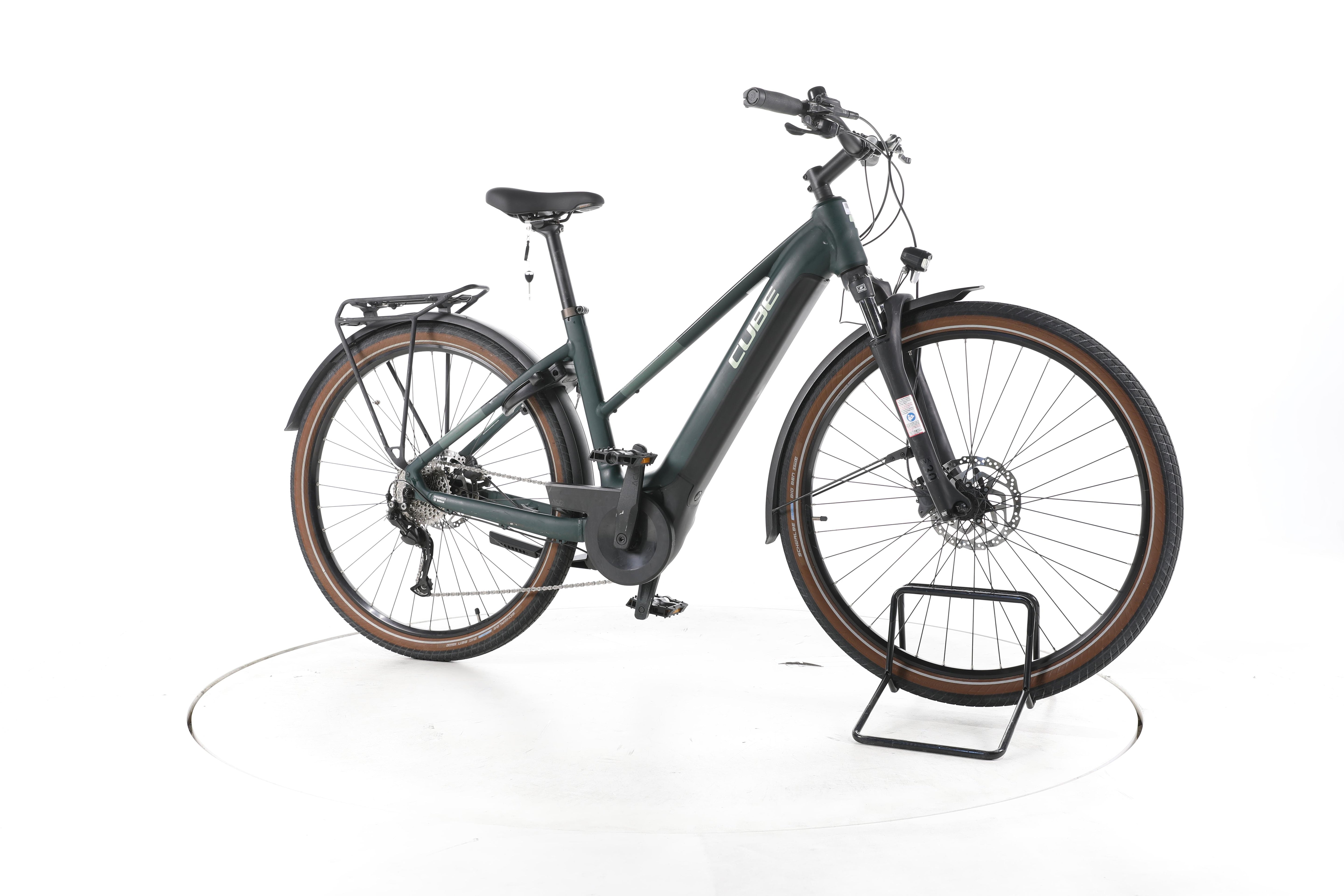 Cube Touring Hybrid ONE Trekking E-Bike - Image 2