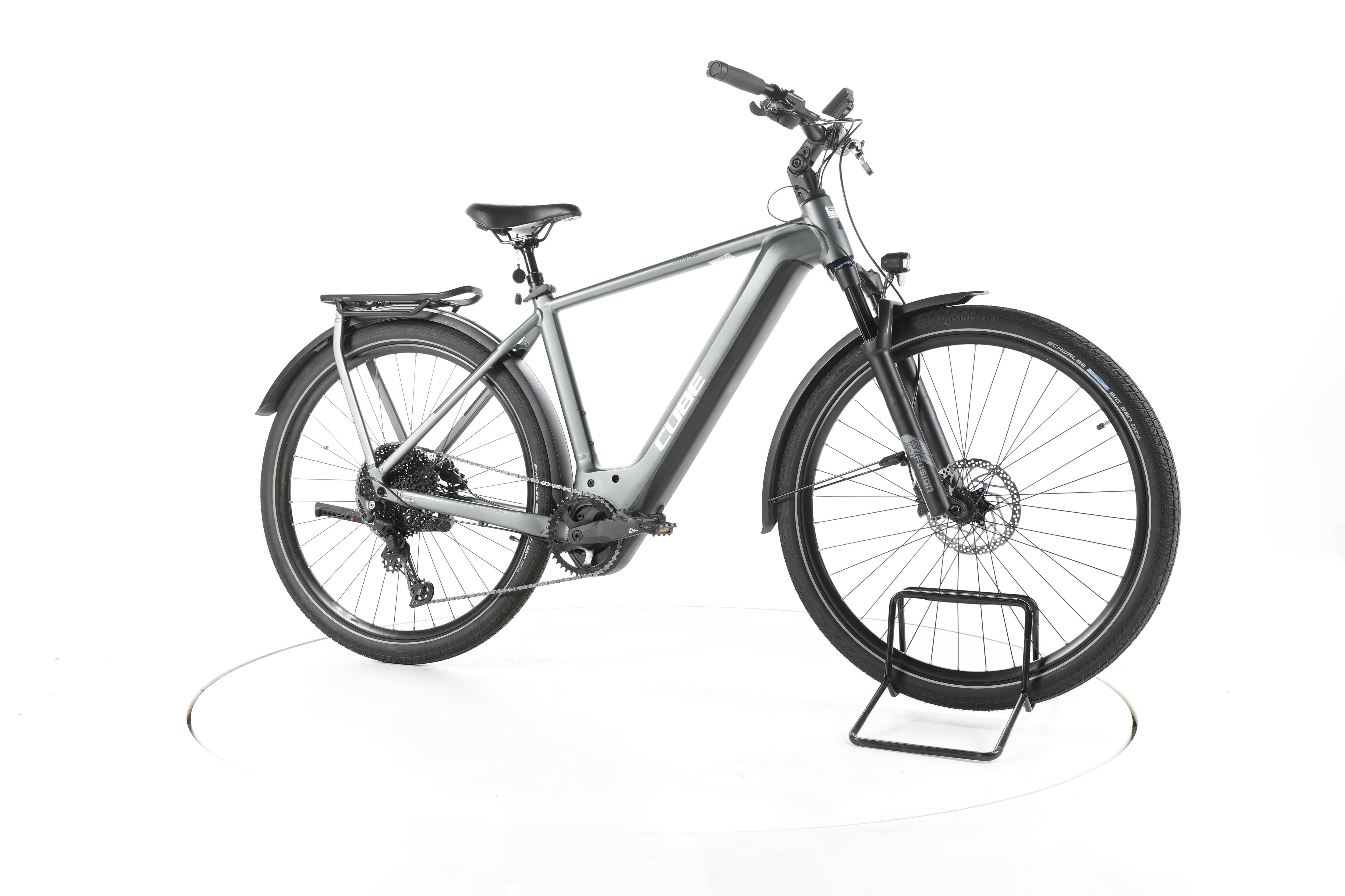 Cube Kathmandu Hybrid Pro Trekking E-Bike - Image 2