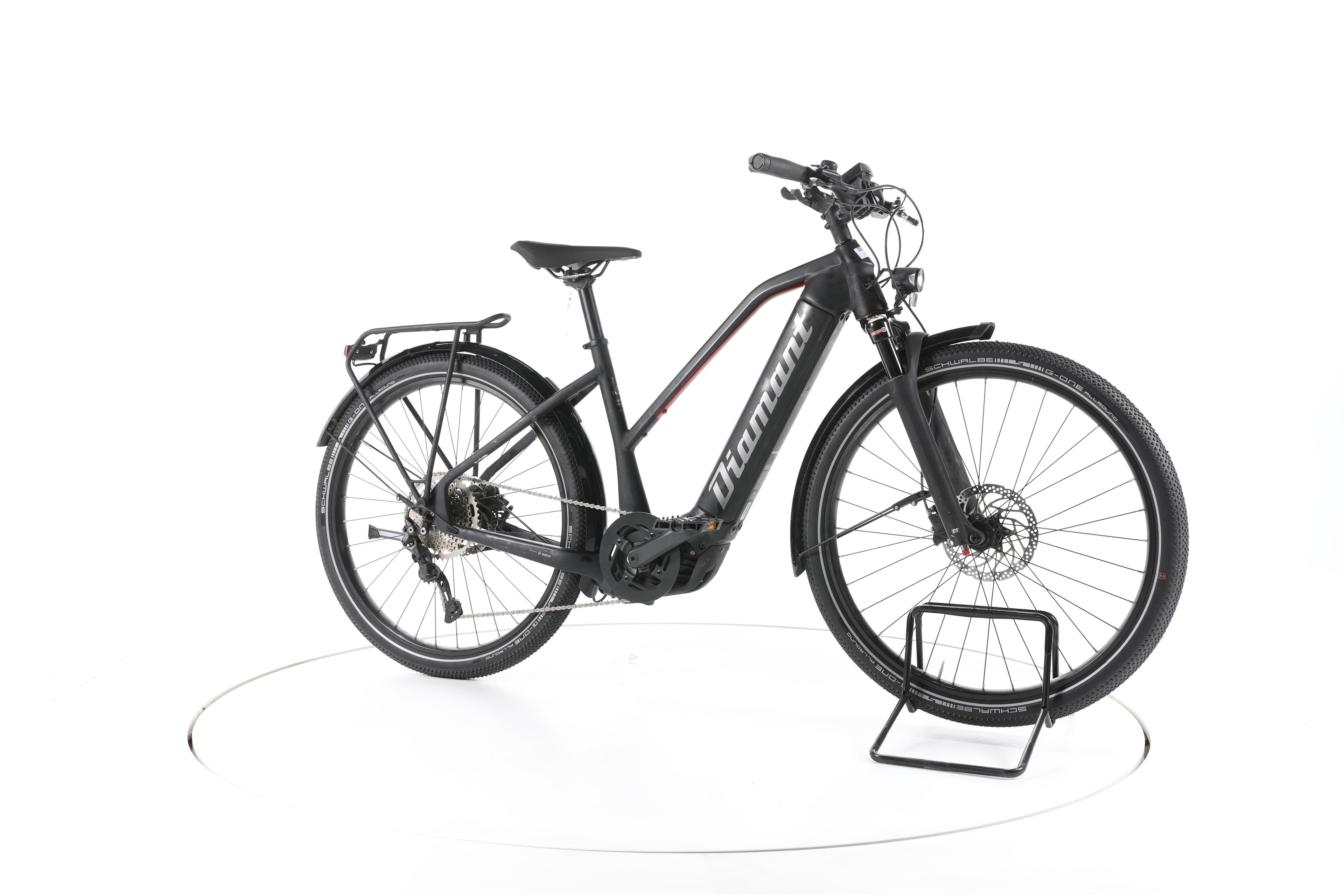 Diamant Zouma Deluxe+ Trekking E-Bike - Image 2