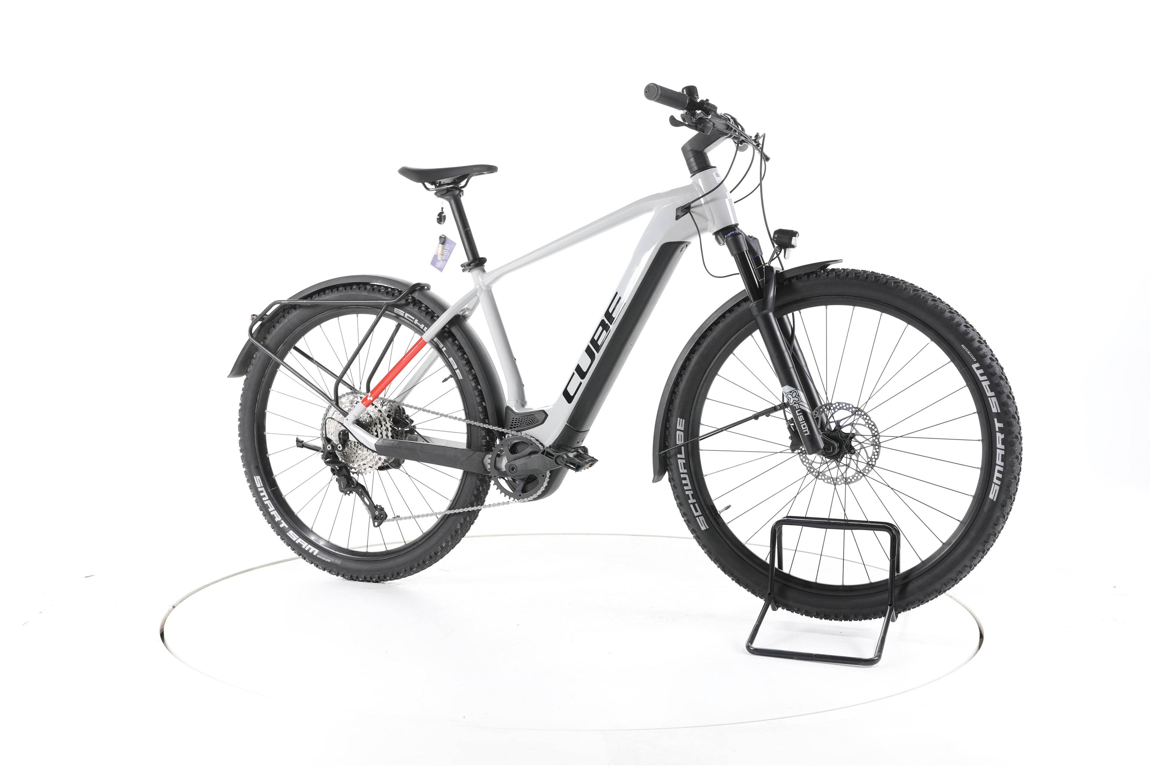 Cube Reaction Hybrid Pro Allroad Trekking E-Bike - Image 2