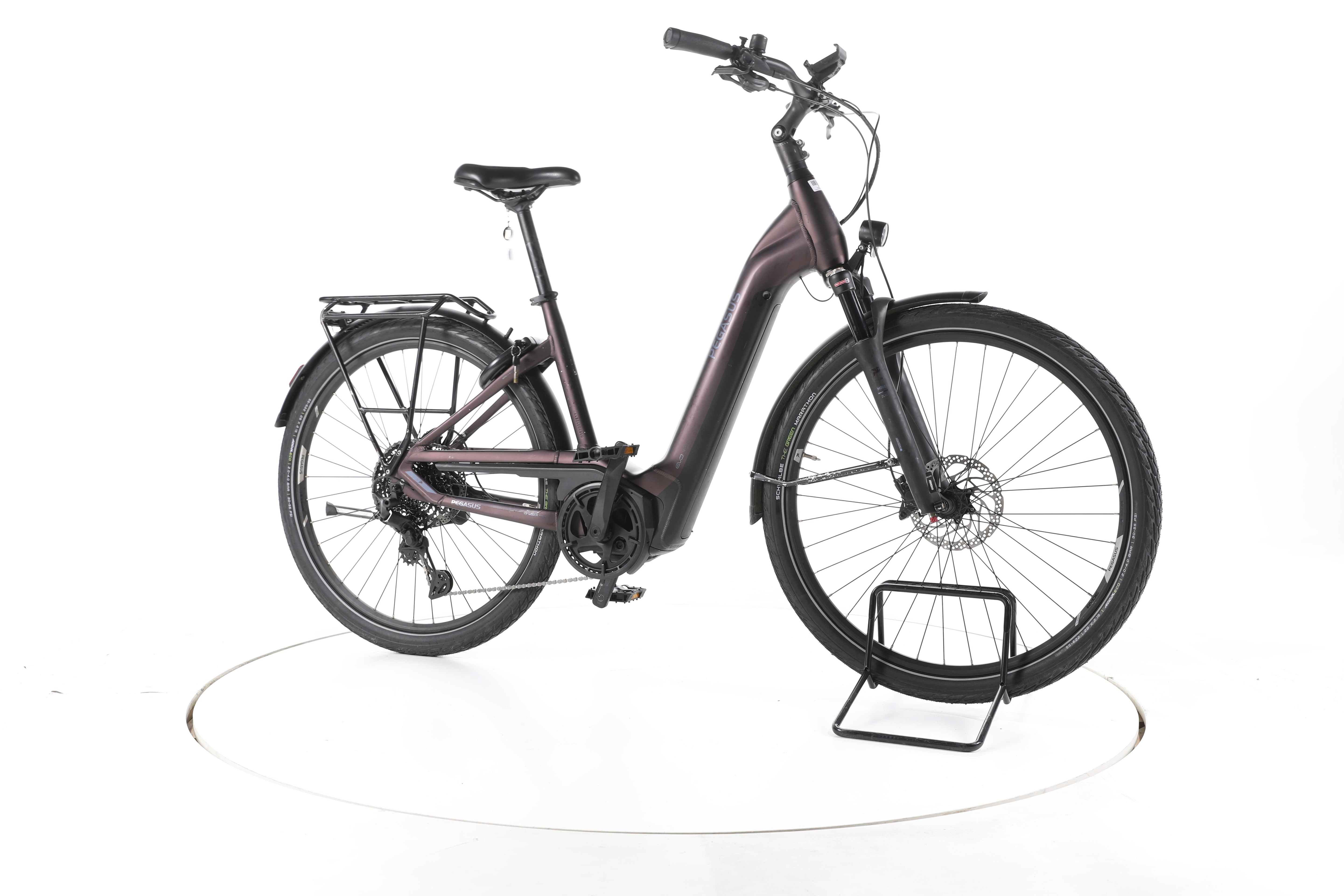 Pegasus Premio EVO Lite Trekking E-Bike Tiefeinsteiger - Image 2