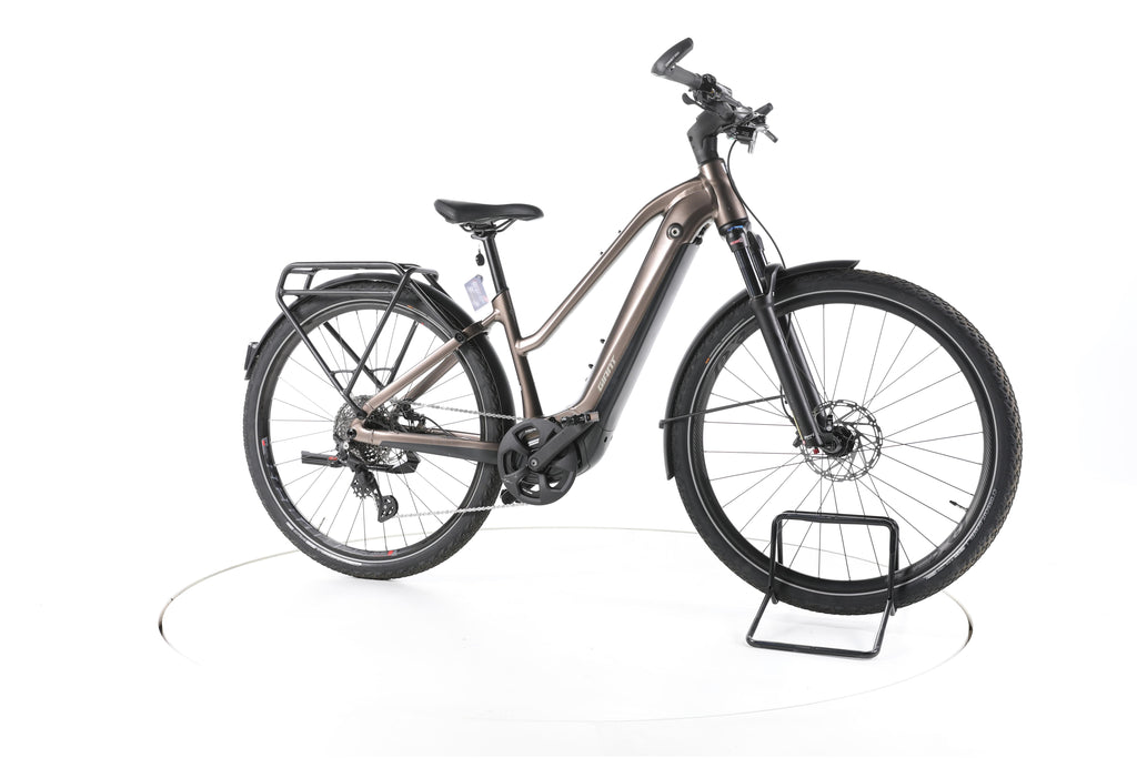 Giant Explore E+ Pro 1 Trekking E-Bike 2023 - Image 2