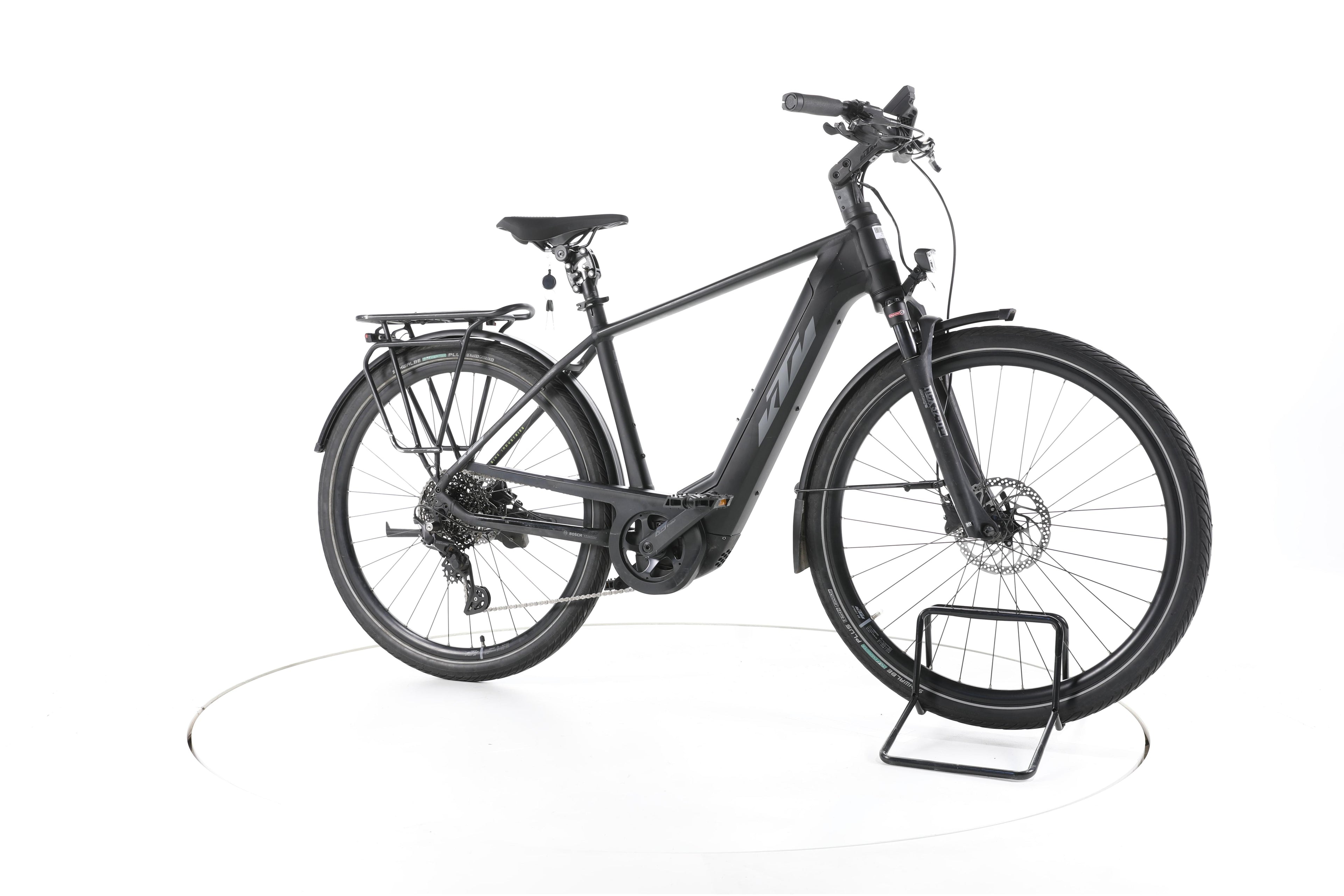 KTM Cento 10 PLUS Trekking E-Bike 2023 - Image 2