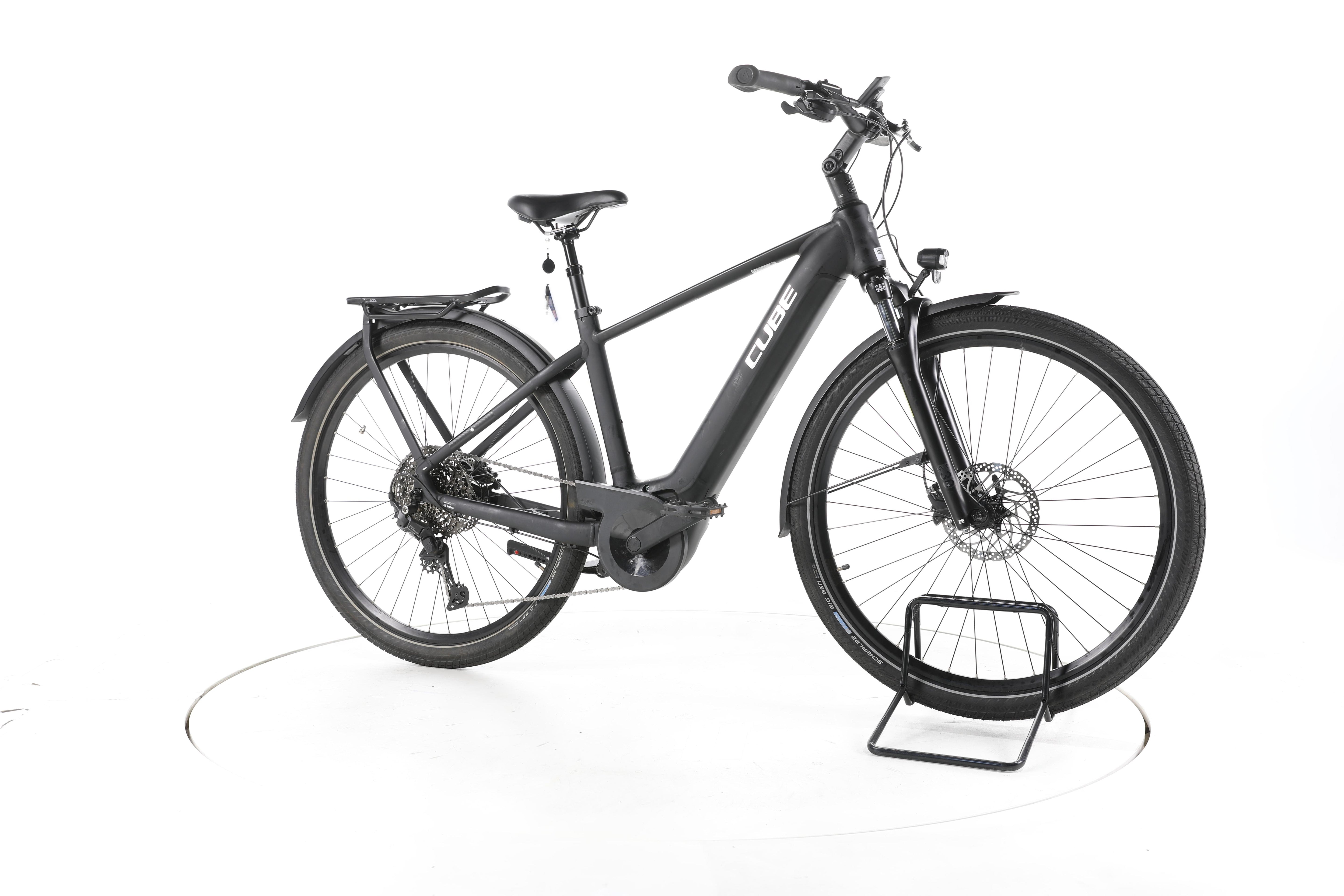 Cube Touring Hybrid Pro Trekking E-Bike 2024 - Image 2