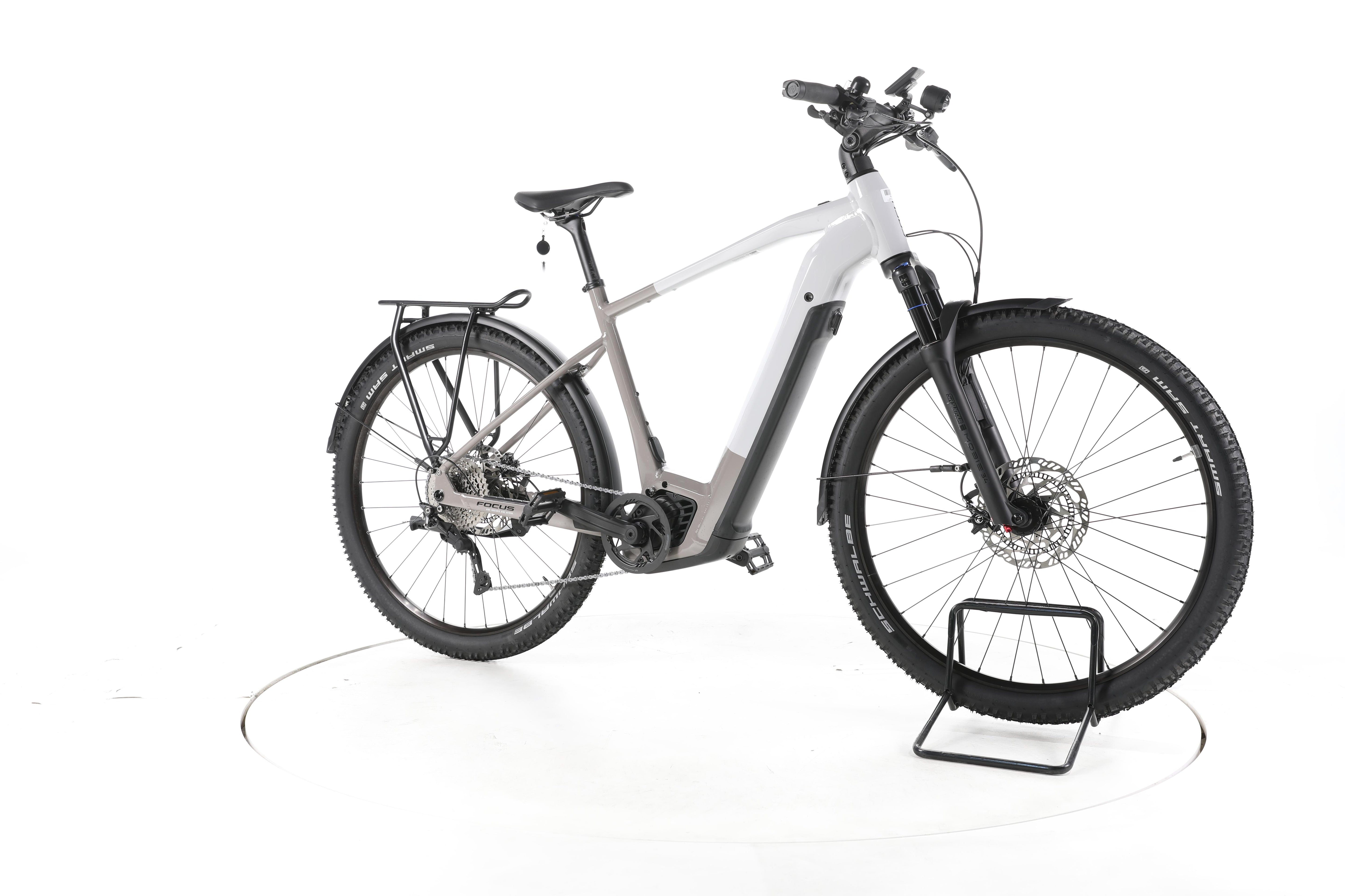 Focus PLANET² 6.8 Trekking E-Bike - Image 2