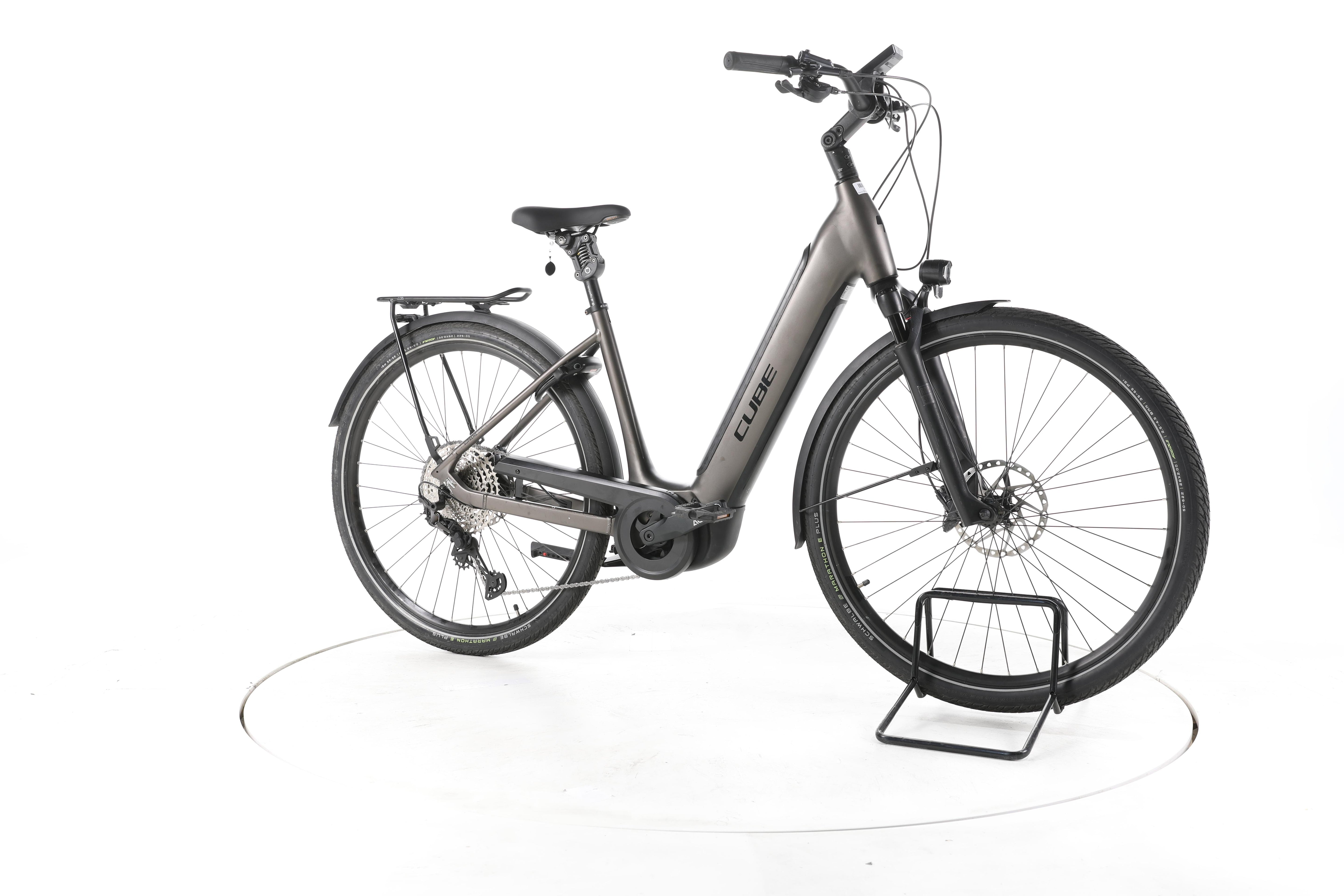 Cube Supreme Sport Hybrid SLX Trekking E-Bike Tiefeinsteiger - Image 2