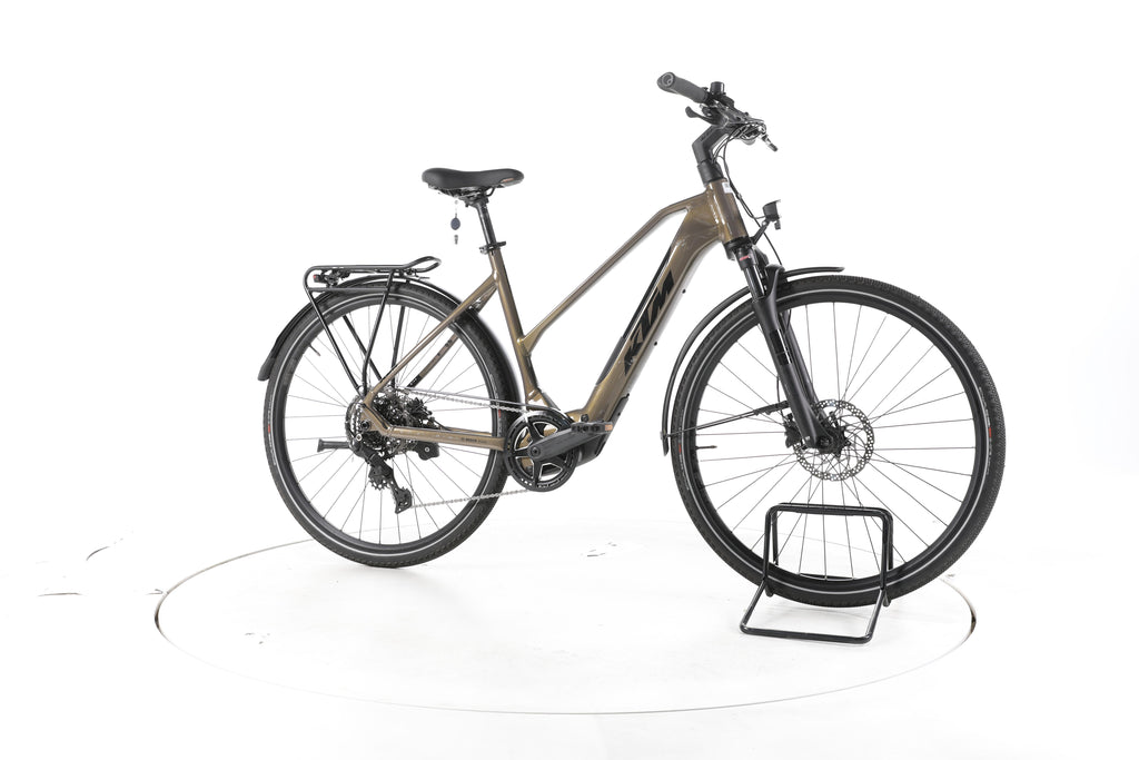KTM Macina Magic SX Pro Trekking E-Bike 2025 - Image 2