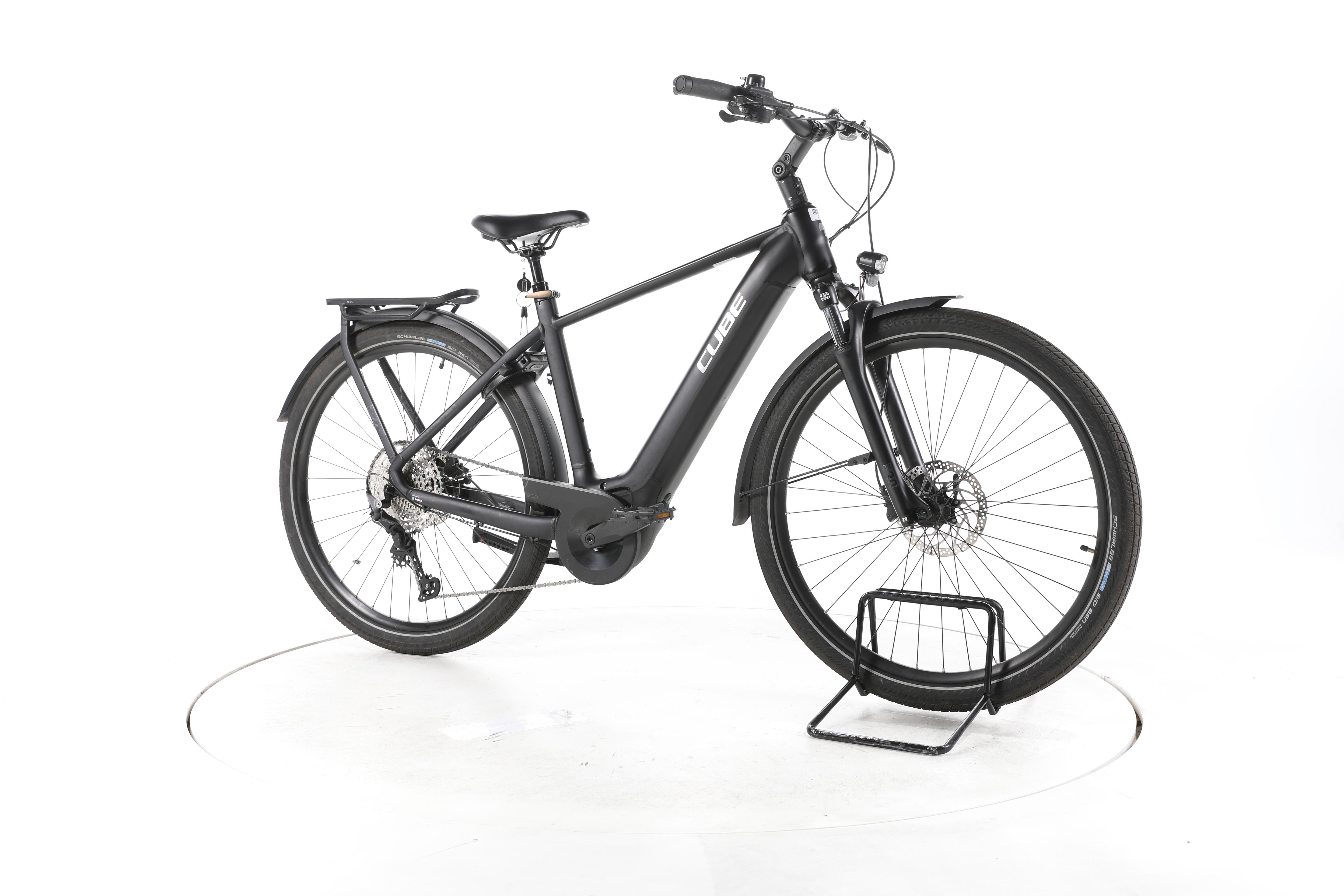 Cube Touring Hybrid Pro Trekking E-Bike - Image 2