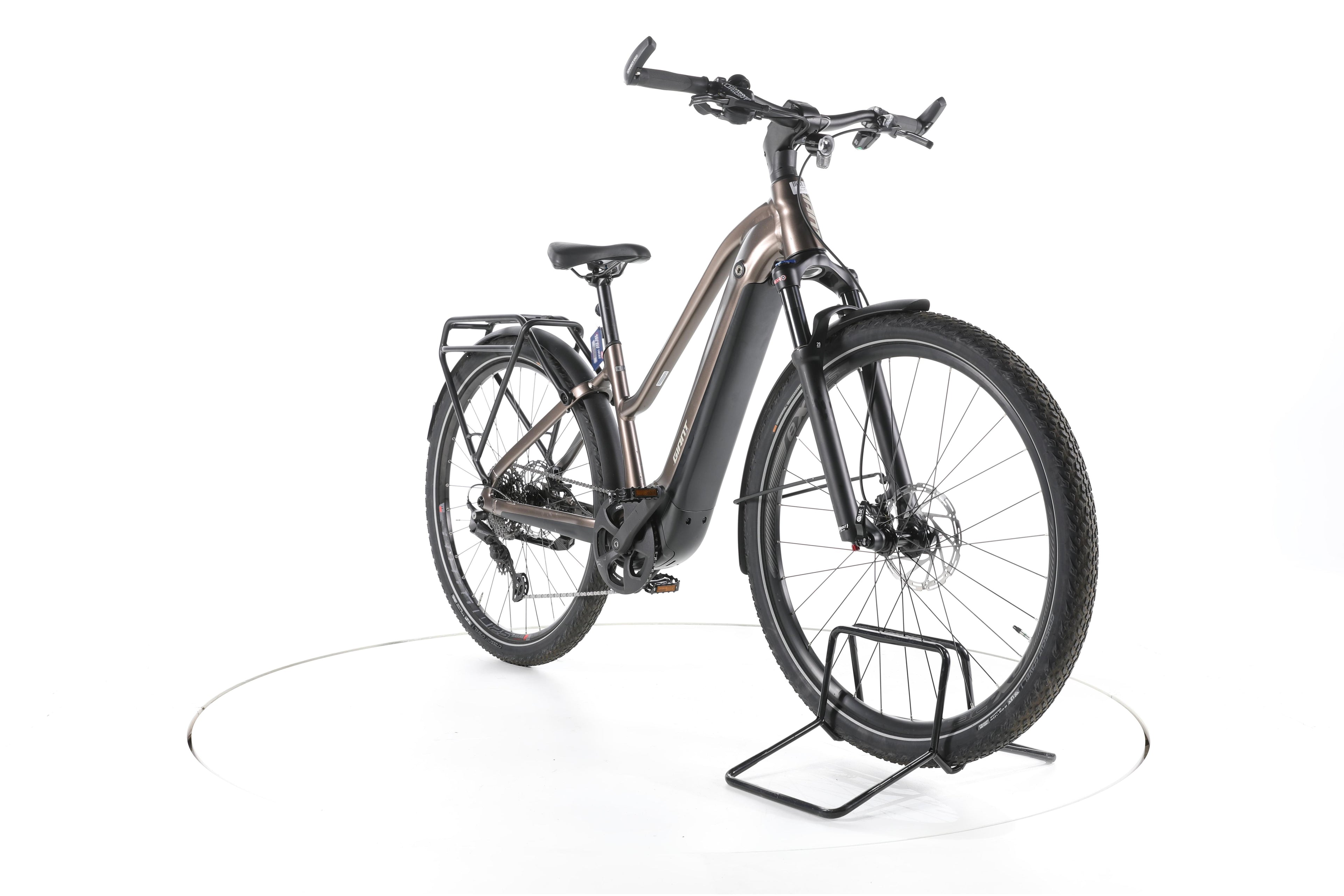 Giant Explore E+ Pro 1 Trekking E-Bike 2023 - Image 3