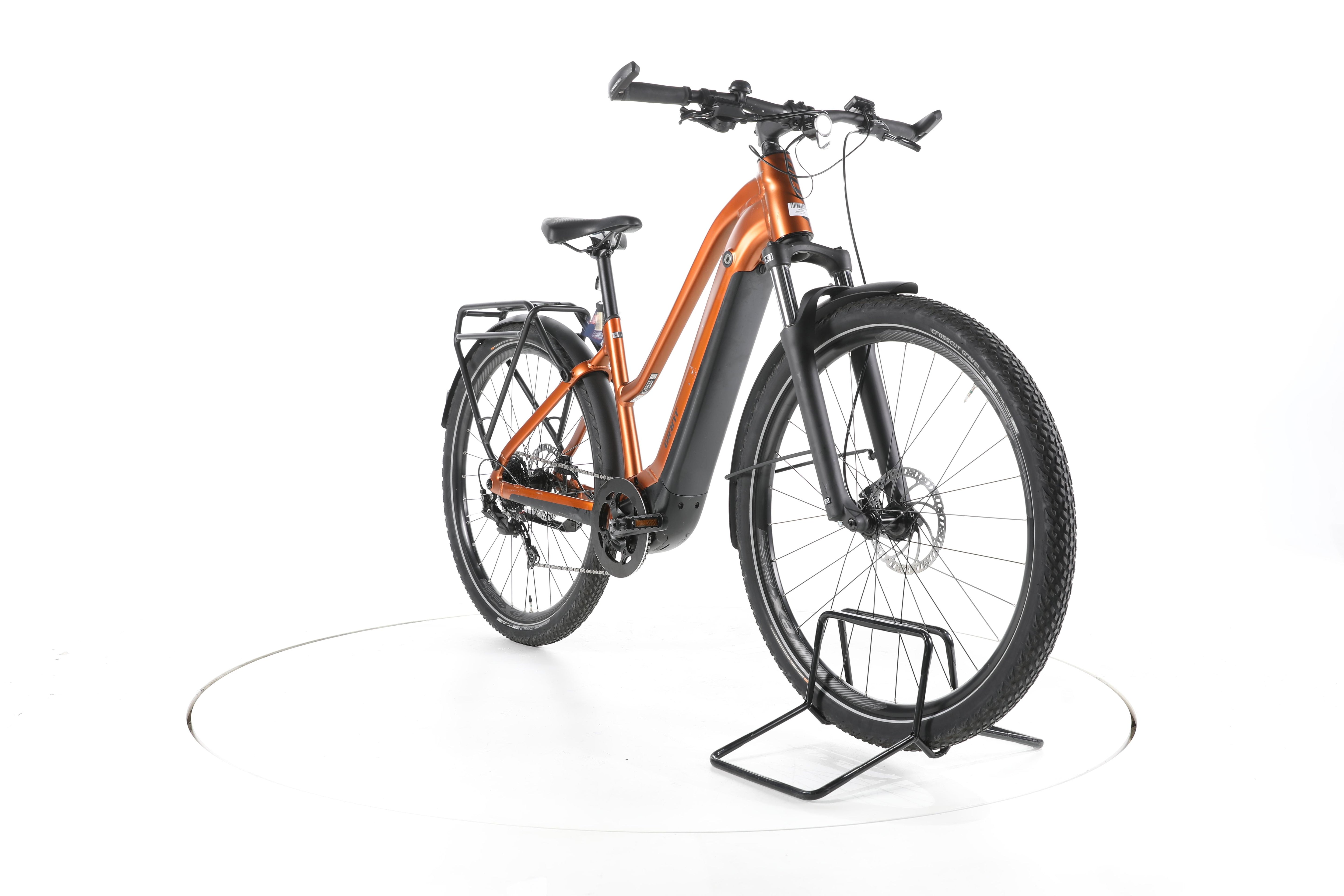Giant Explore E+ 2 Trekking E-Bike - Image 3