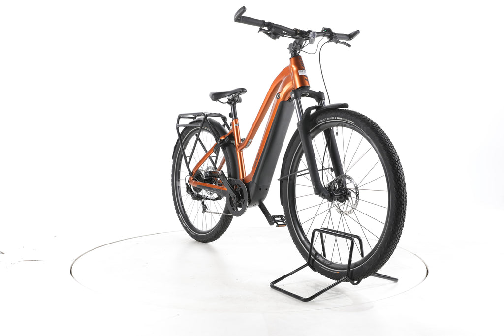 Giant Explore E+ 2 Trekking E-Bike - Image 3