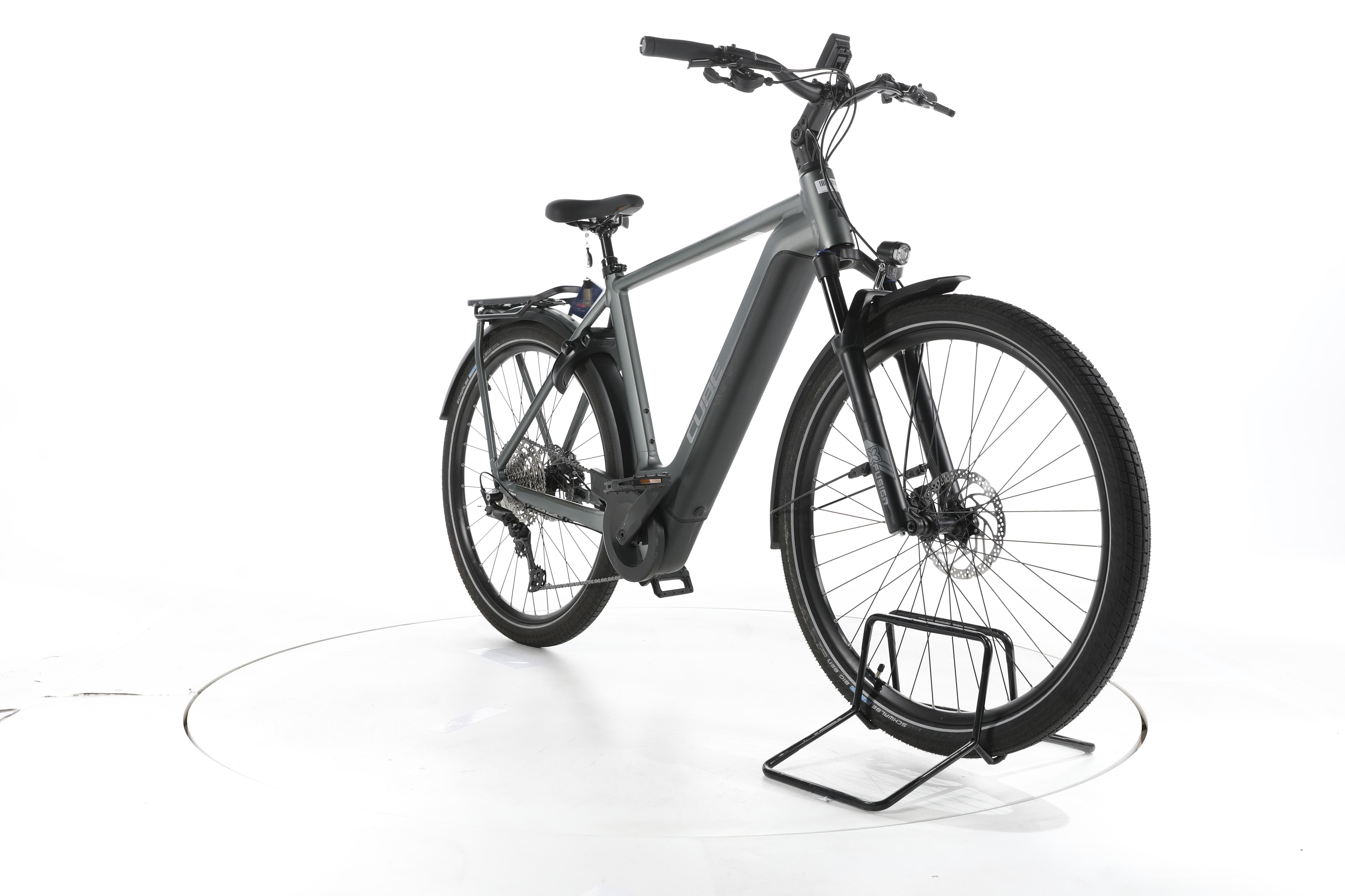 Cube Kathmandu Hybrid Pro Trekking E-Bike - Image 3