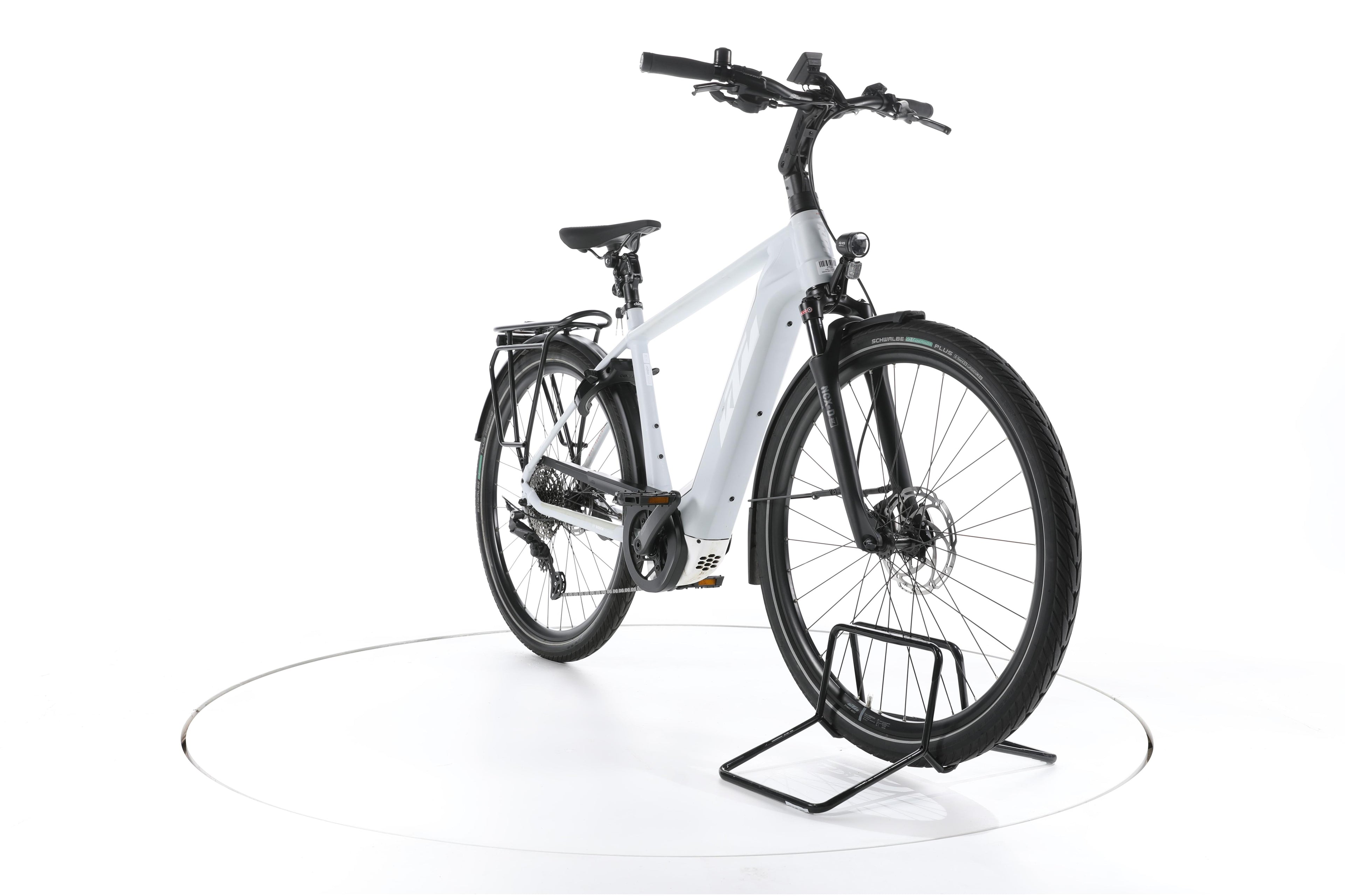 KTM Macina Style Pro Trekking E-Bike - Image 3