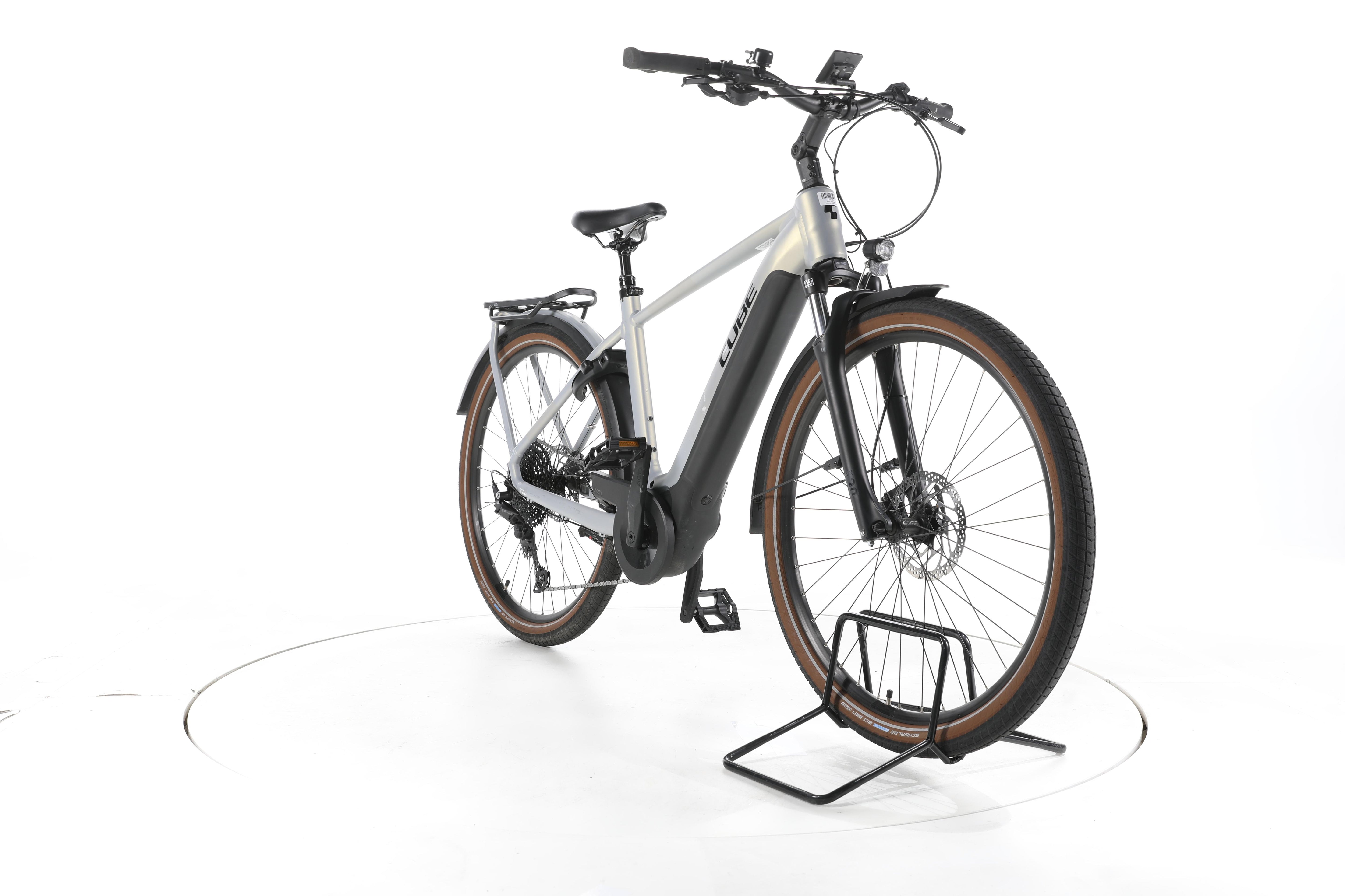 Cube Touring Pro 635 Trekking E-Bike - Image 3