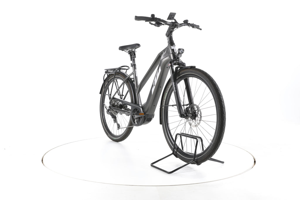 KTM Macina Limited Trekking E-Bike - Image 3