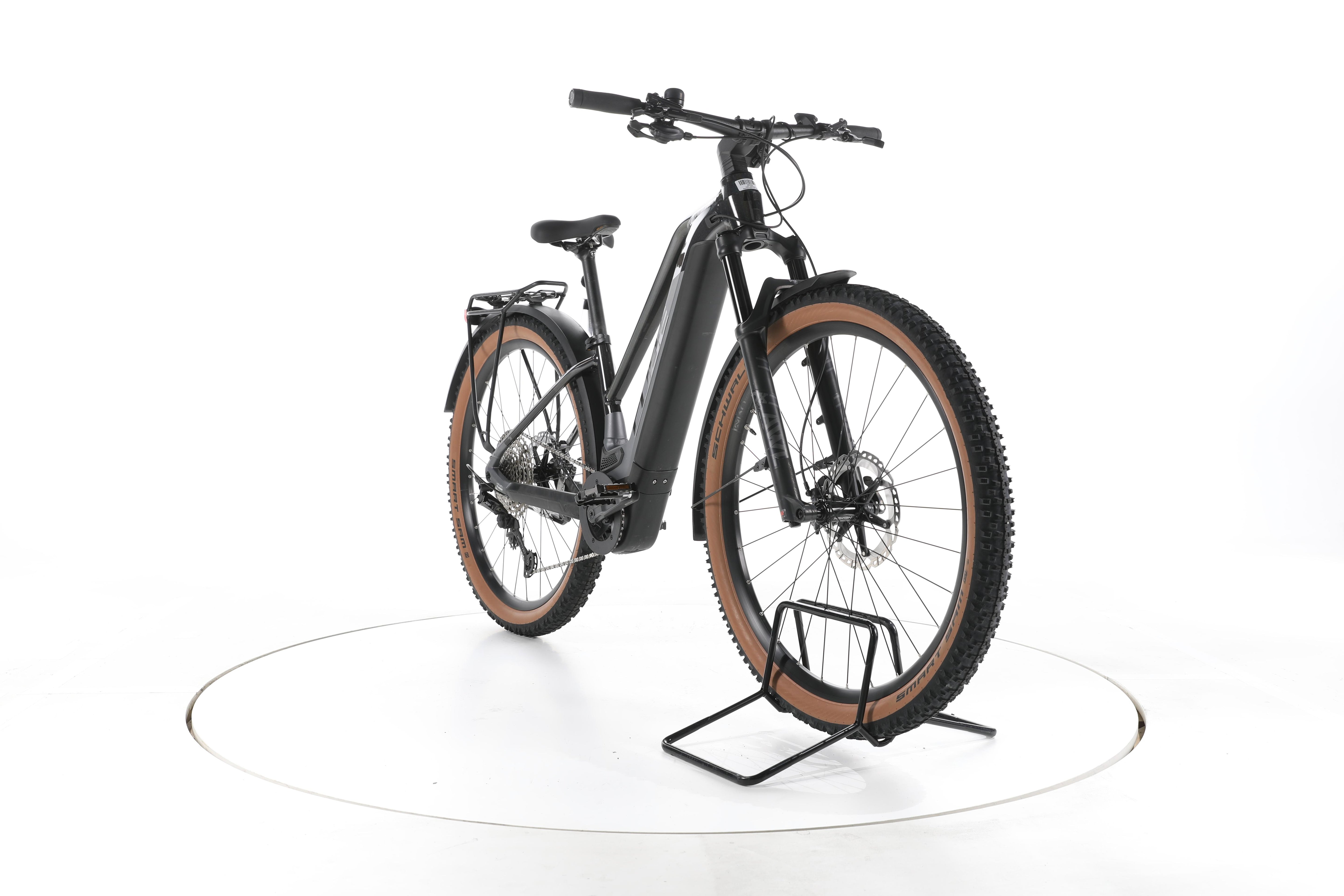 Cube Reaction Hybrid SLT Trekking E-Bike - Image 3