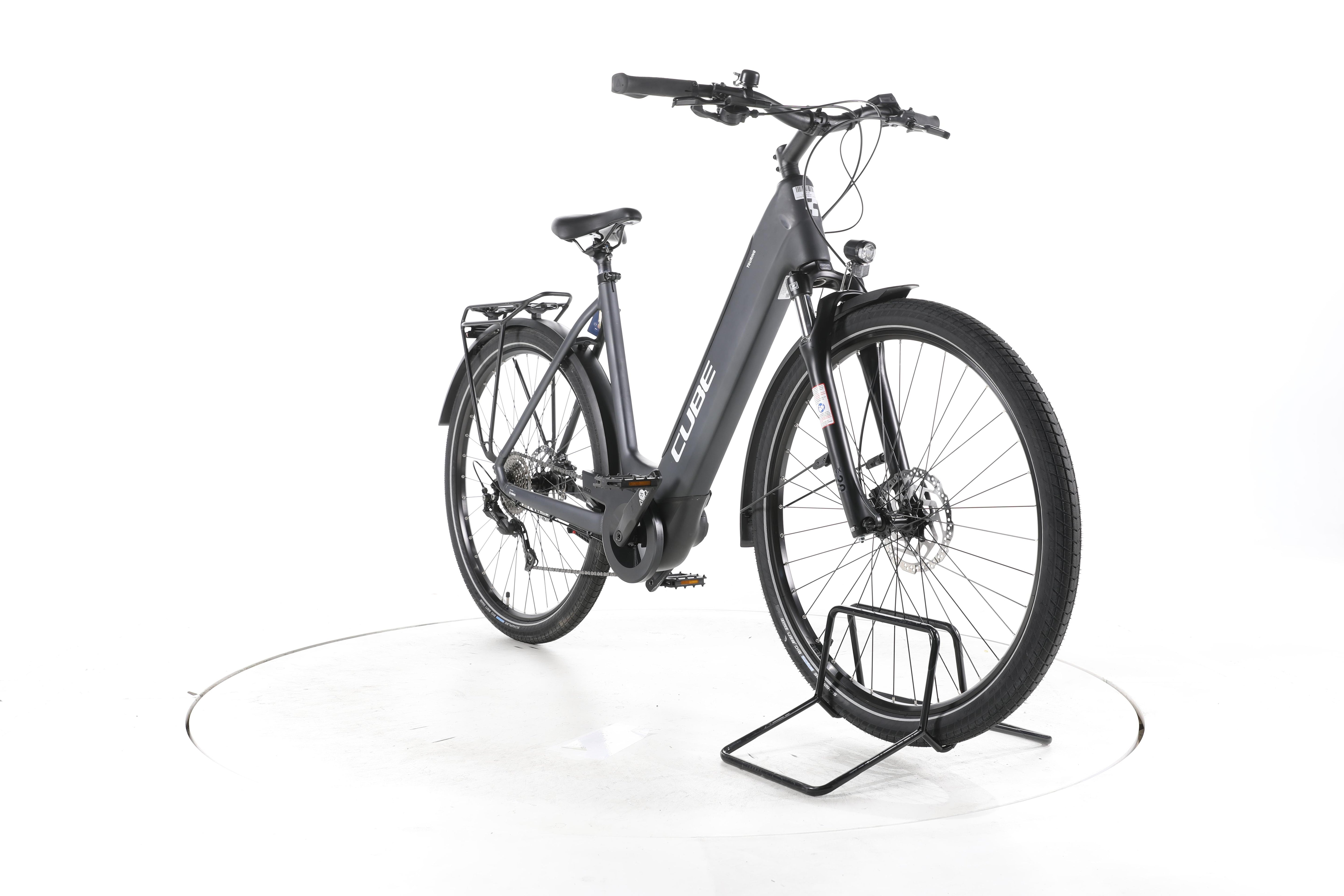 Cube Touring Hybrid ONE Trekking E-Bike Tiefeinsteiger - Image 3