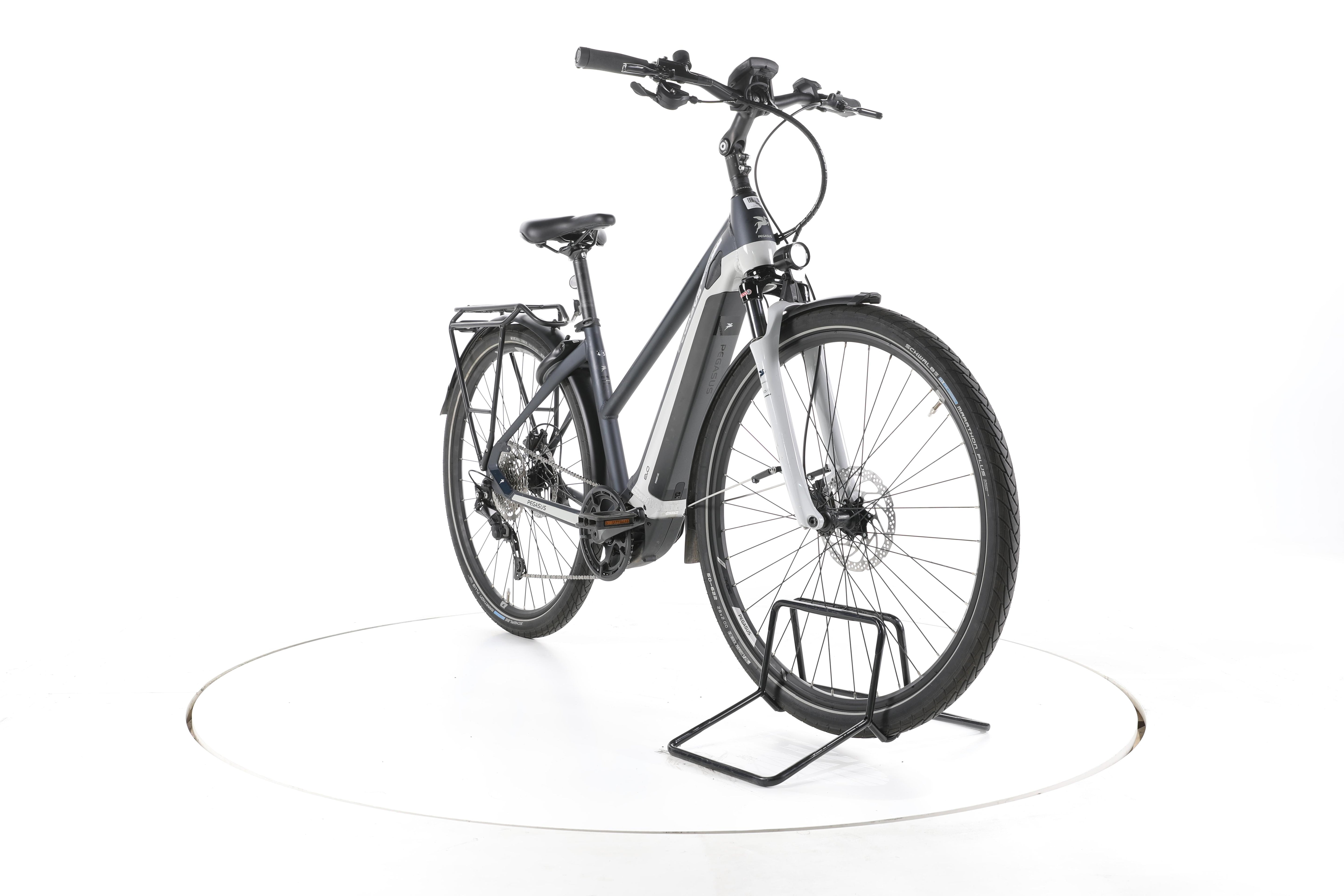Pegasus Premio Evo 10 Lite Trekking E-Bike - Image 3