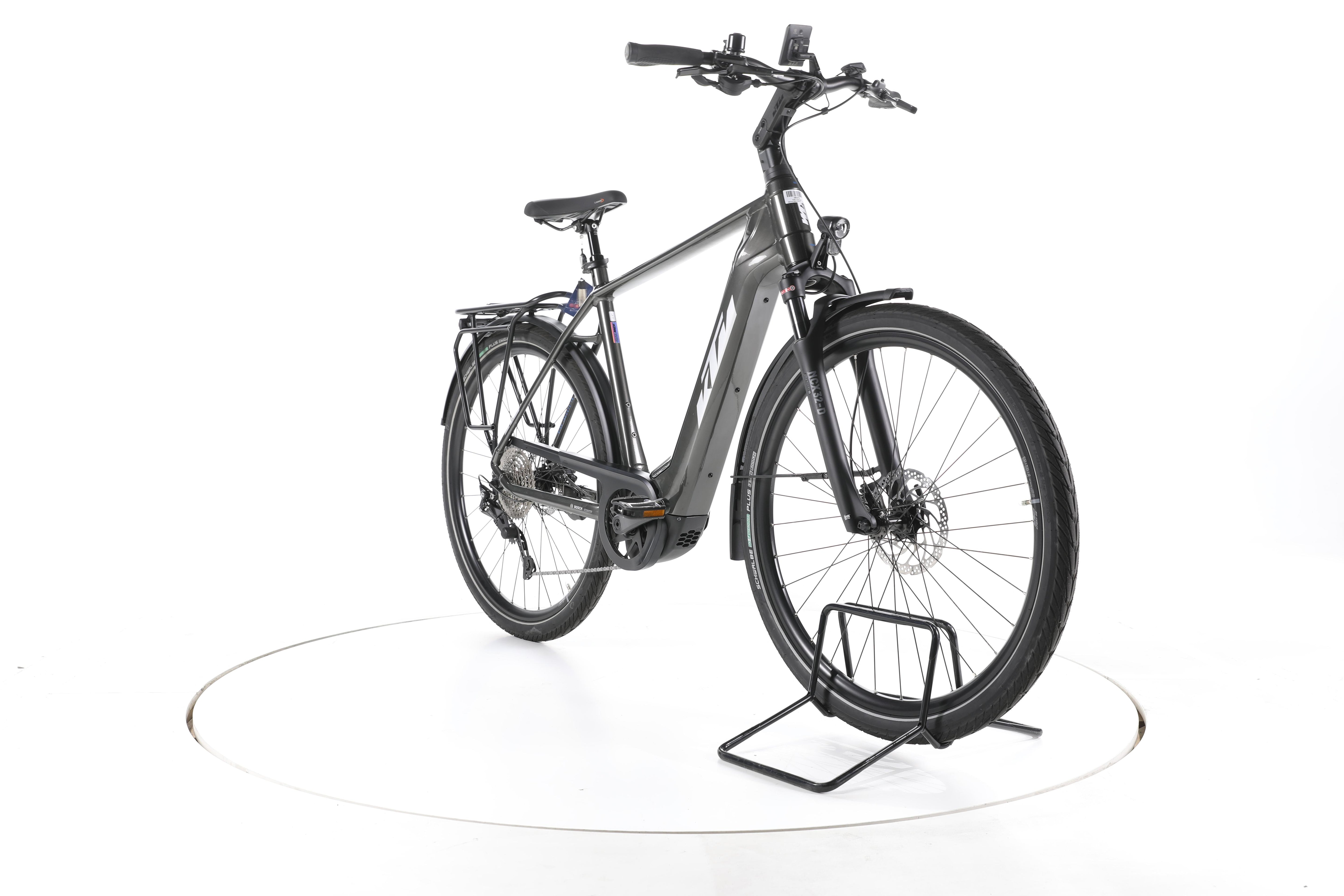 KTM Macina Style 740 Trekking E-Bike - Image 3