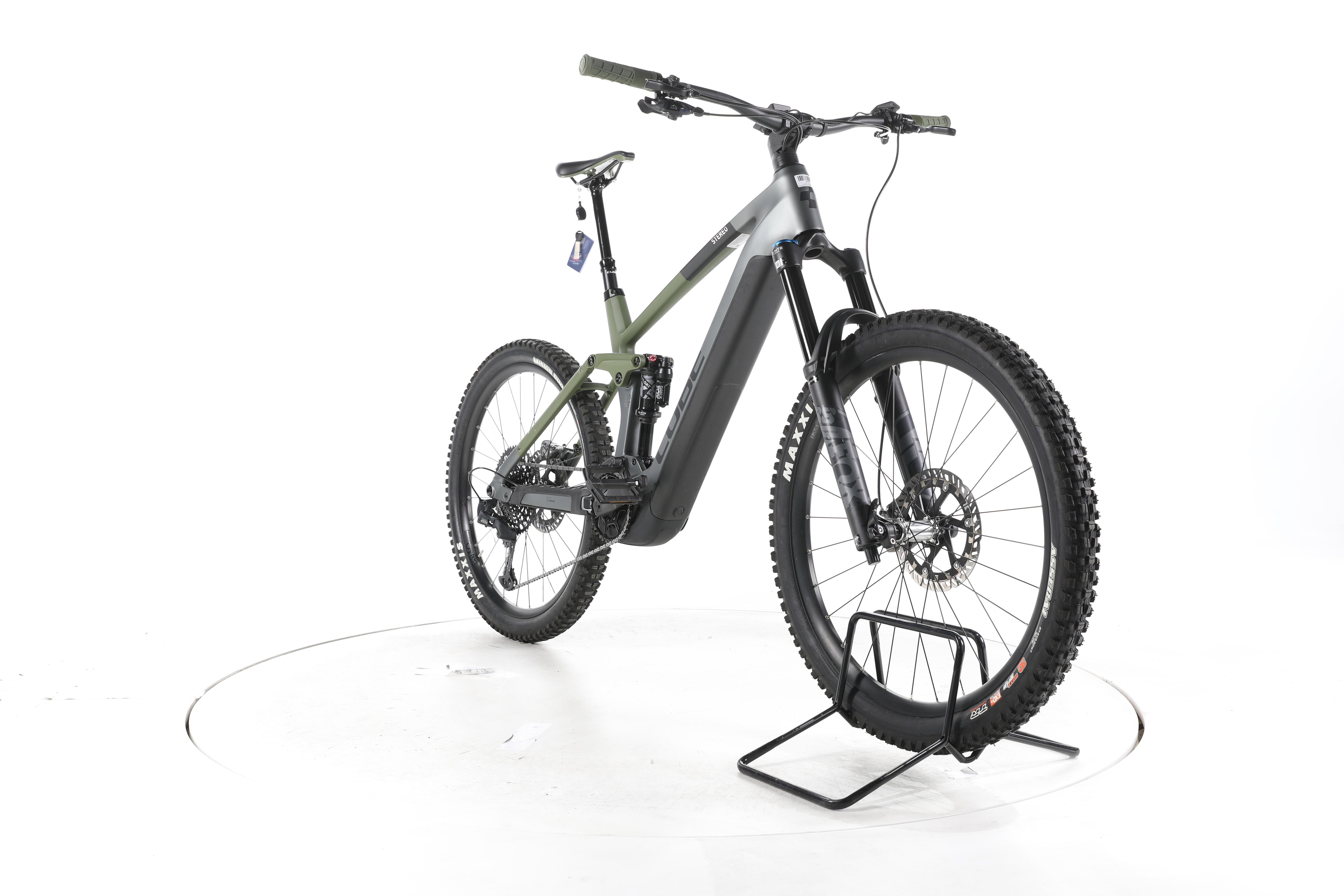 Cube Stereo Hybrid 160 HPC TM flash E-Bike Fully Carbon - Image 3