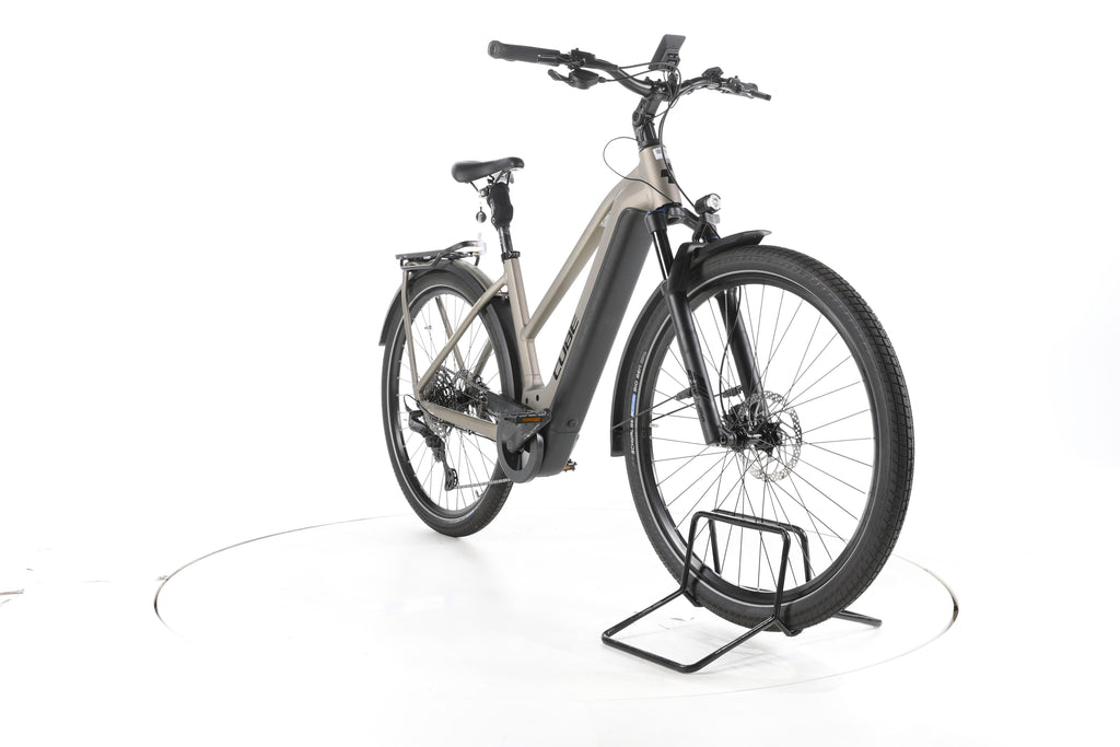 Cube Kathmandu Hybrid Pro Trekking E-Bike 2024 - Image 3