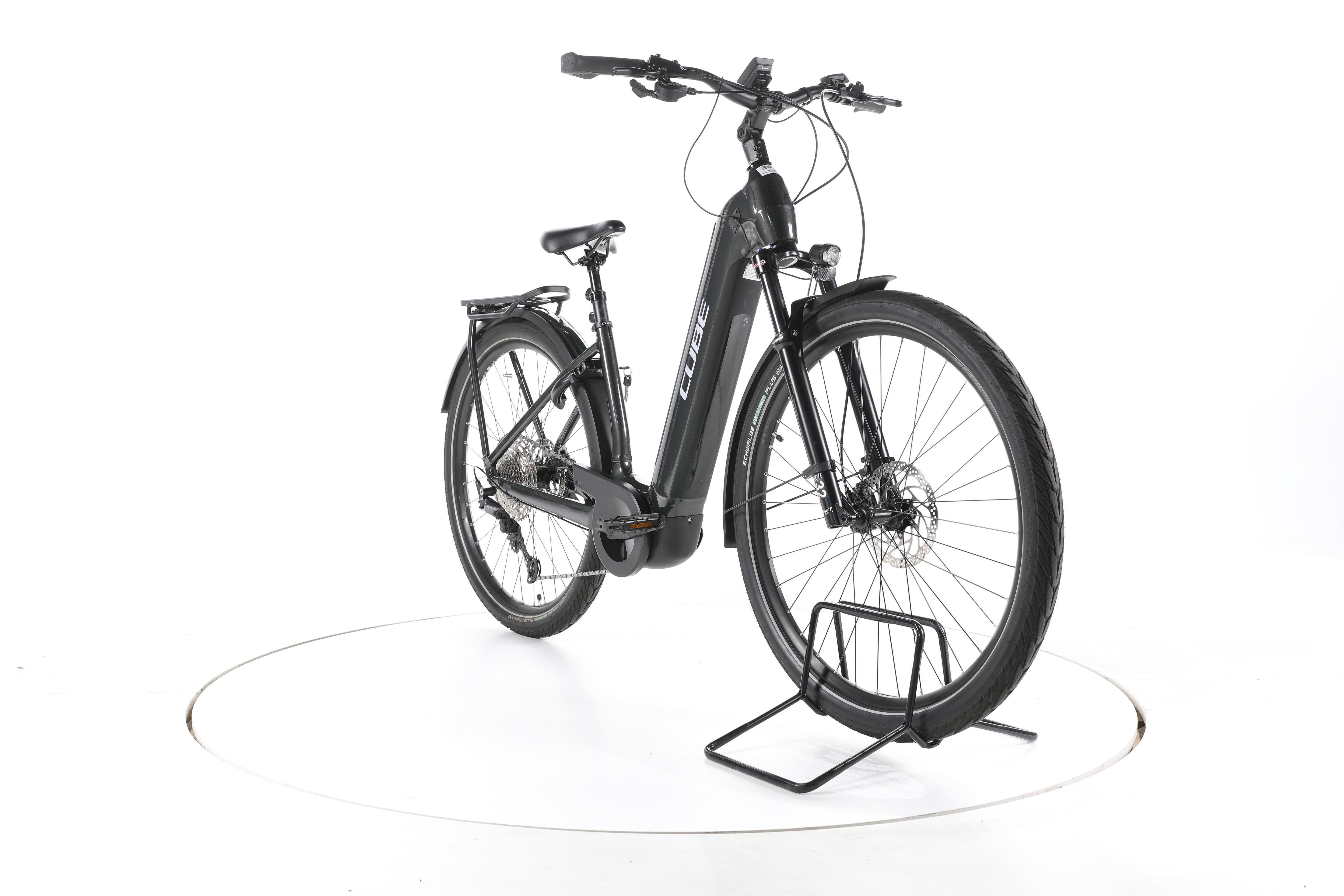 Cube Kathmandu Hybrid EXC Trekking E-Bike Tiefeinsteiger - Image 3
