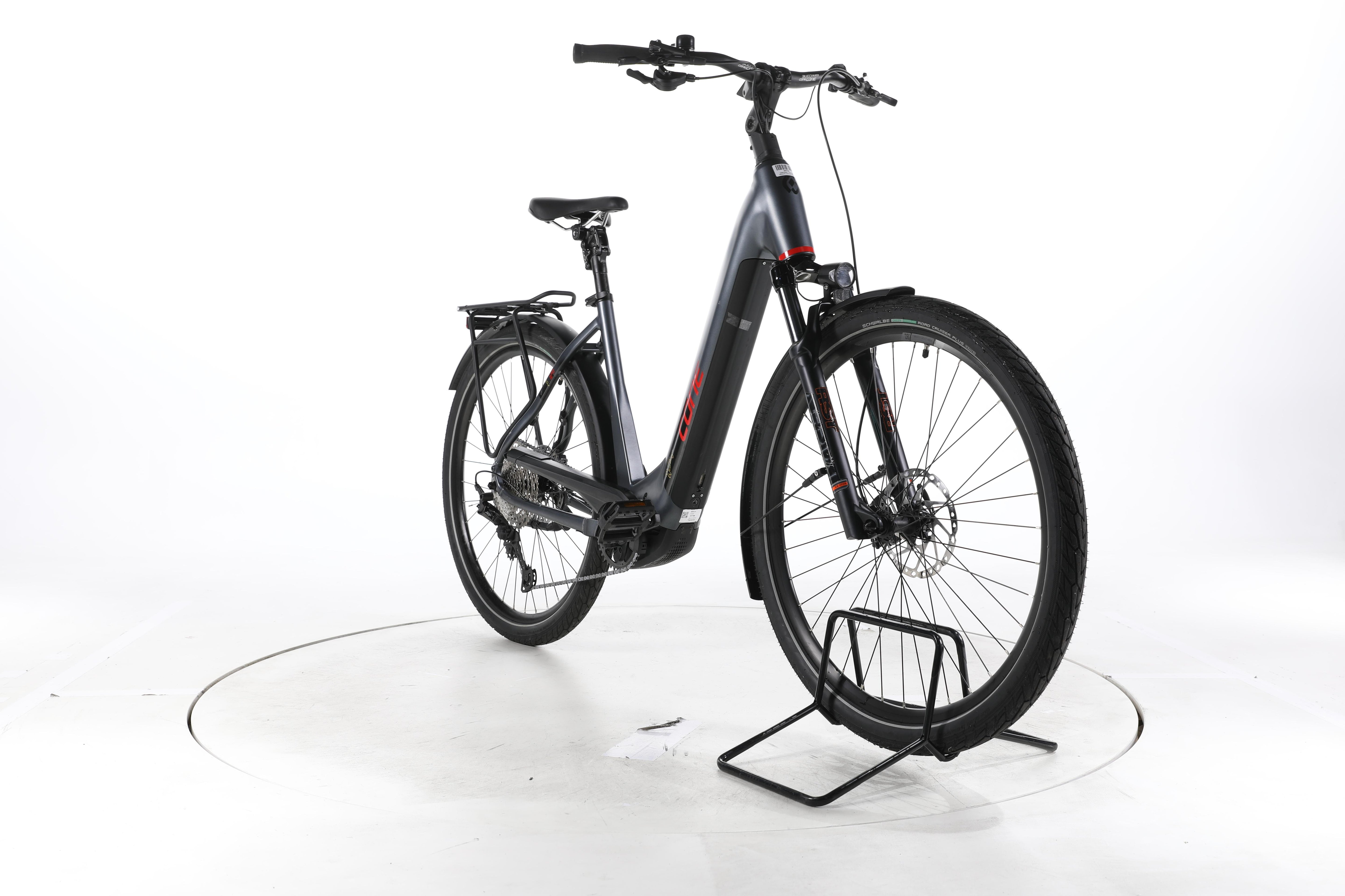 CONE Bikes eStreet IN Jubilee Trekking E-Bike Tiefeinsteiger - Image 3