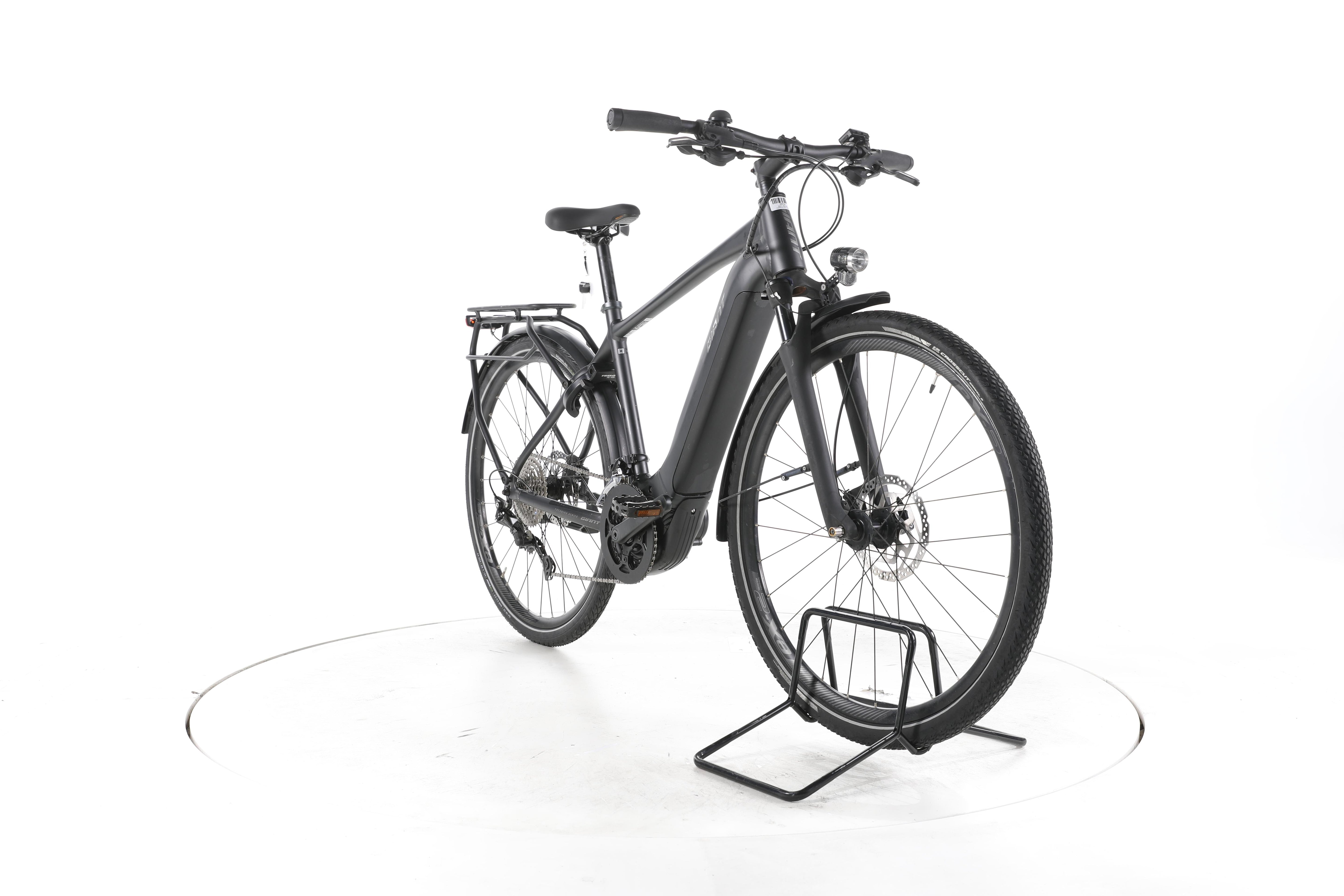 Giant Explore E+ Pro 1 Trekking E-Bike - Image 3