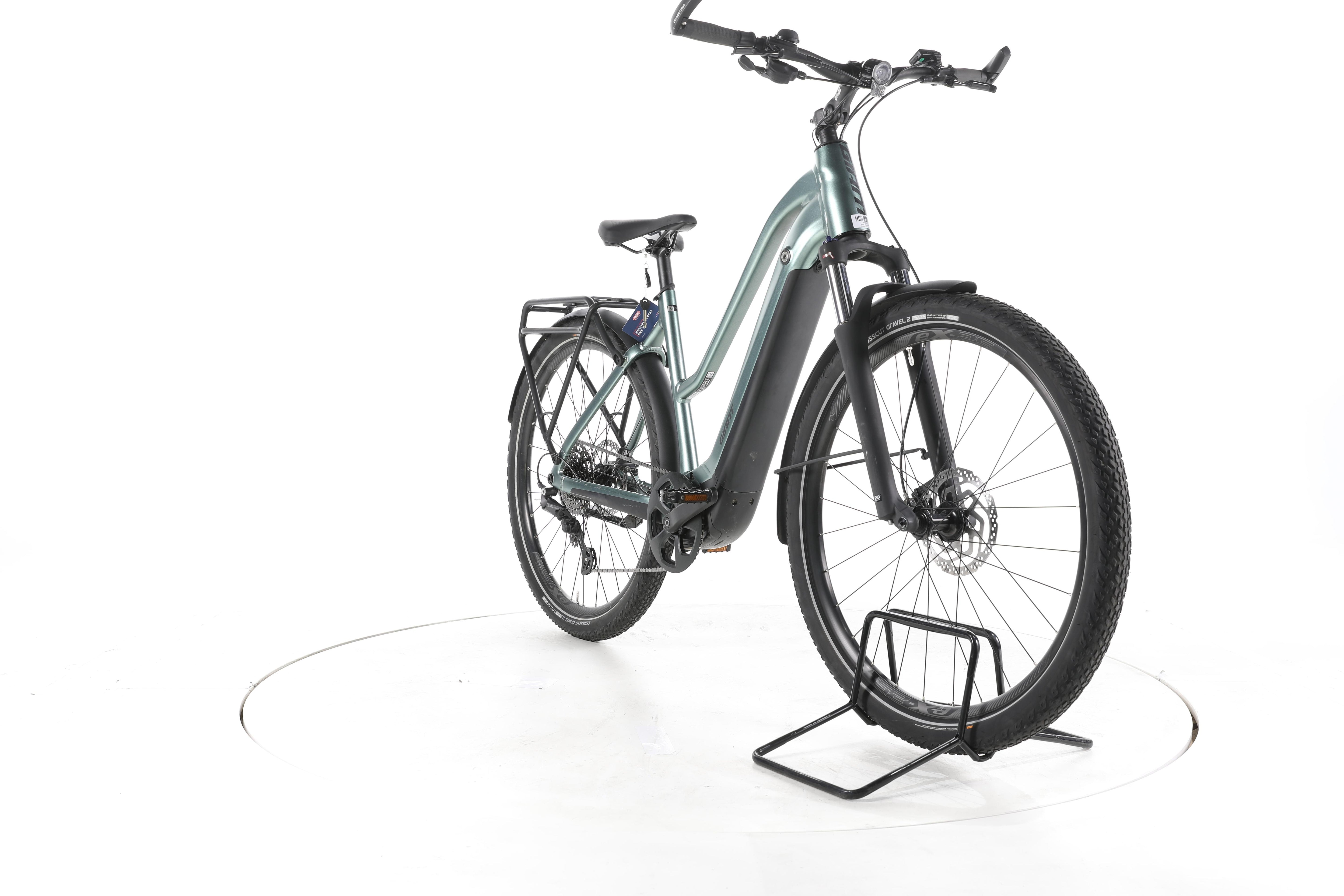 Giant Explore E+1 Trekking E-Bike - Image 3