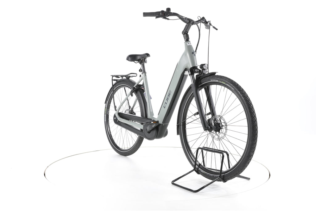 Cube Supreme Hybrid ONE Trekking E-Bike Tiefeinsteiger - Image 3
