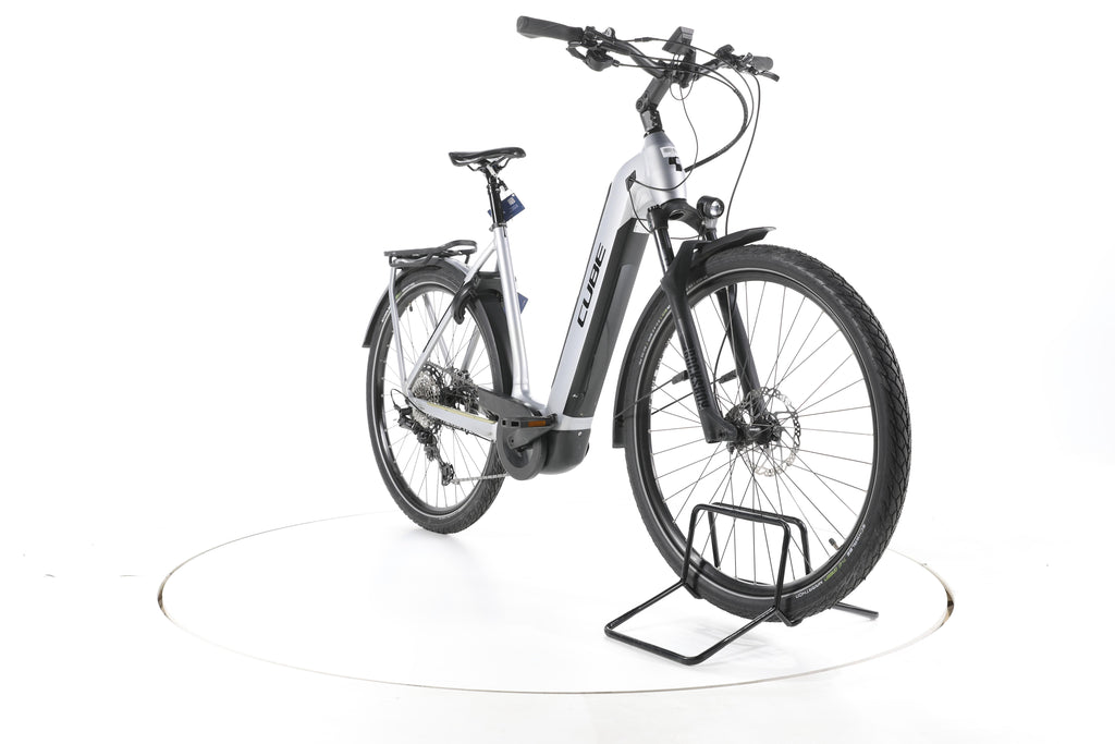 Cube Kathmandu Hybrid SL Trekking E-Bike - Image 3