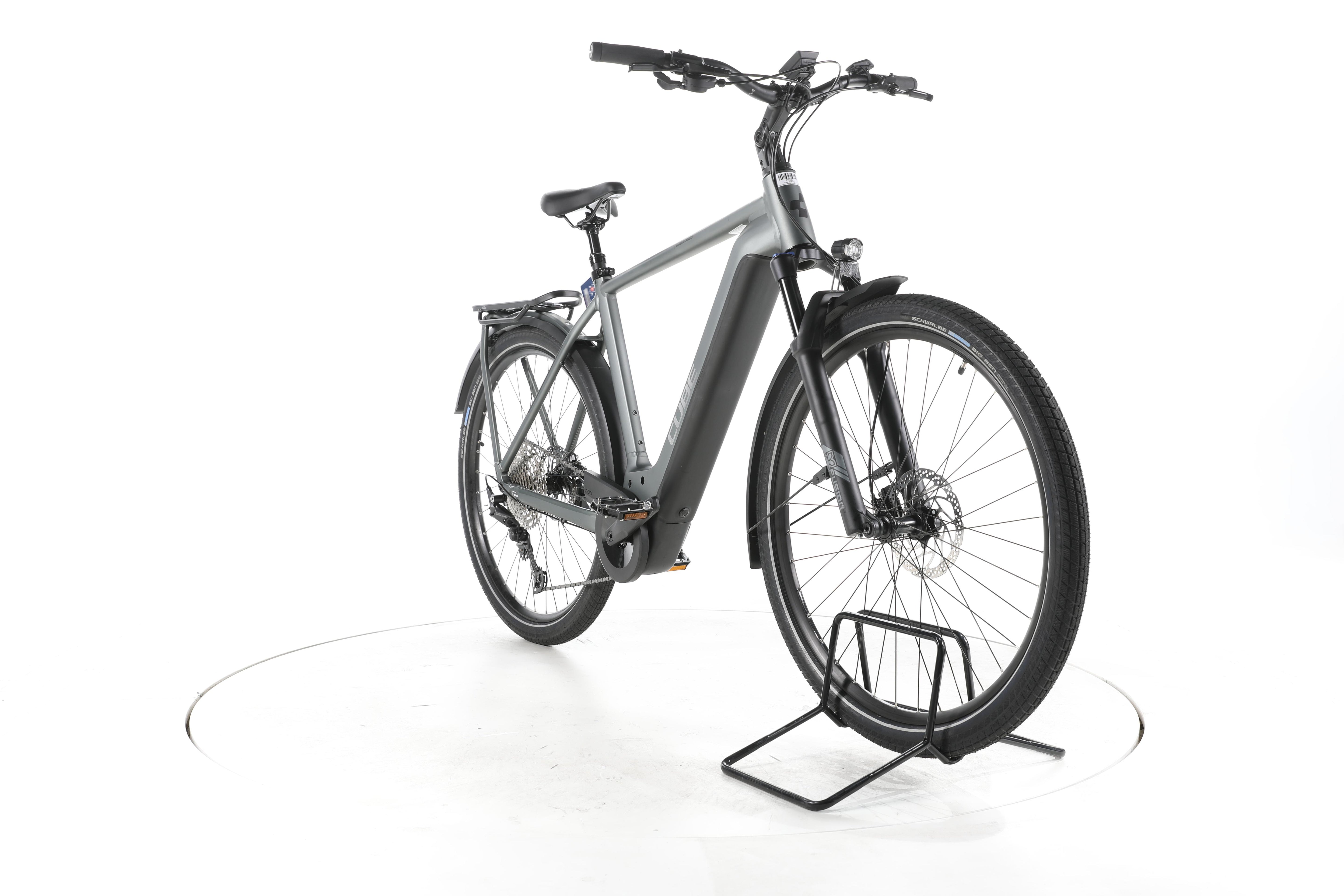 Cube Kathmandu Hybrid Pro Trekking E-Bike - Image 3
