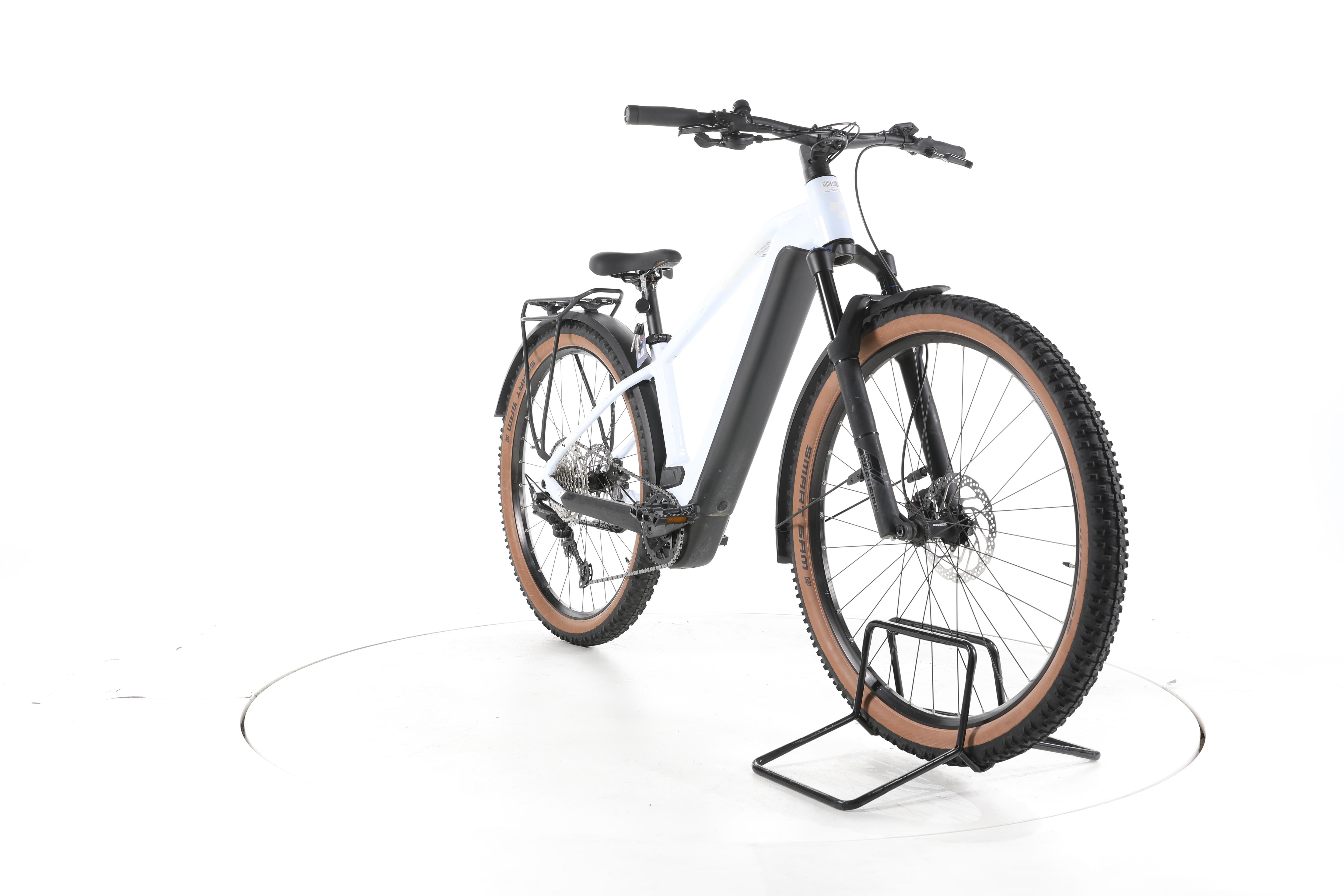 Cube Reaction Hybrid Pro Trekking E-Bike - Image 3