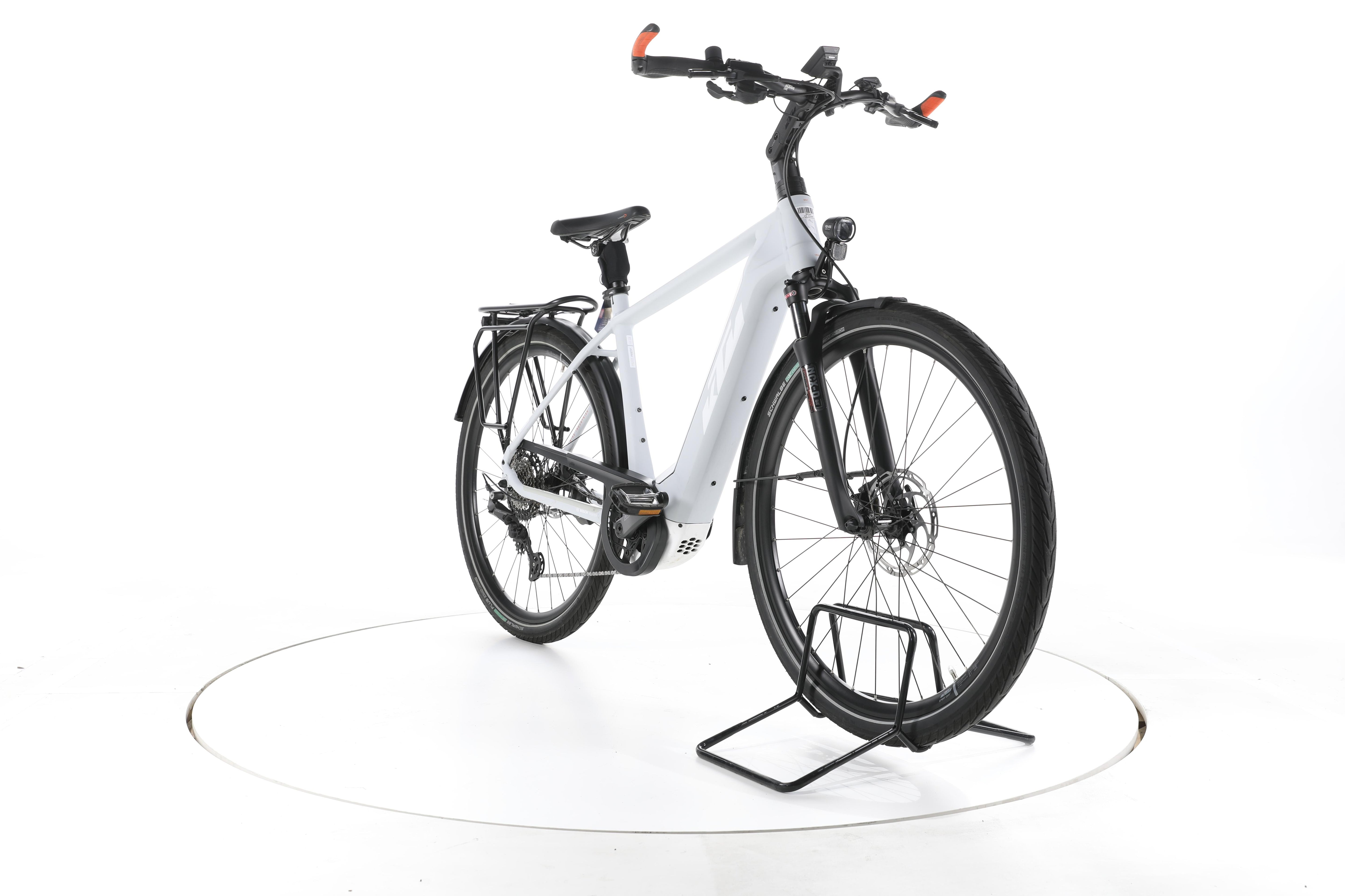 KTM Macina Style Pro Trekking E-Bike - Image 3
