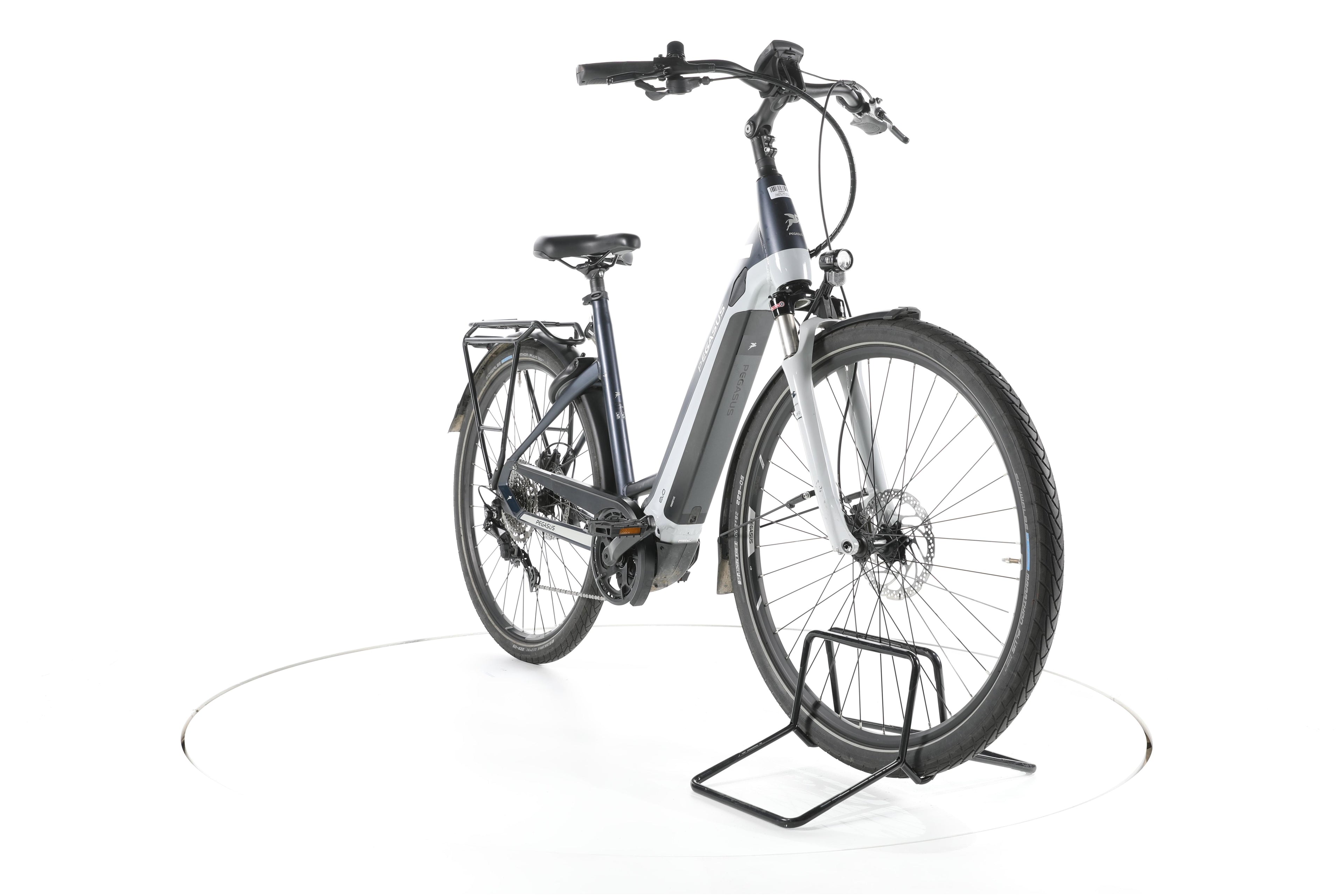 Pegasus Premio EVO 10 Trekking E-Bike Tiefeinsteiger - Image 3