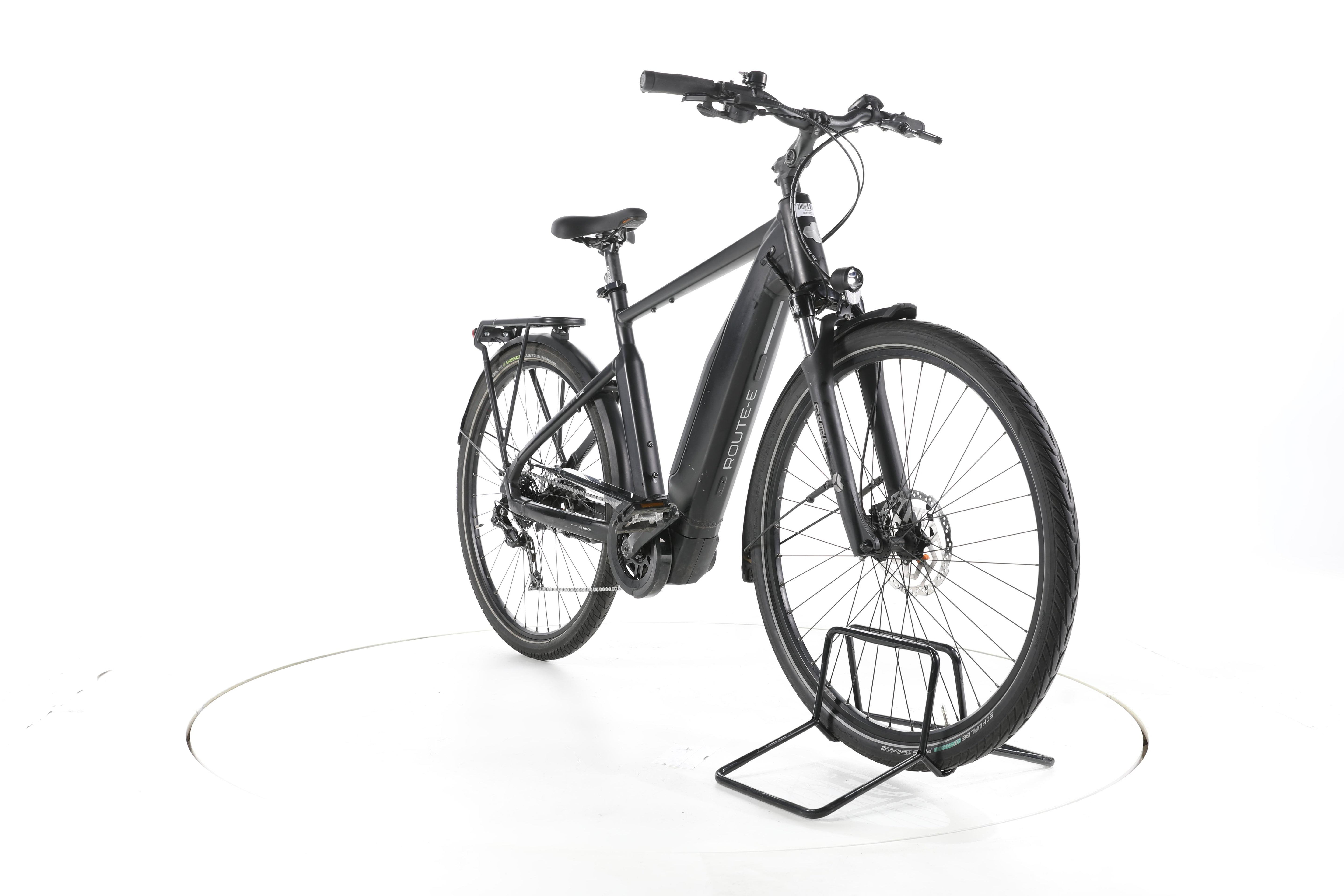 Carver Route E.410 Trekking E-Bike - Image 3